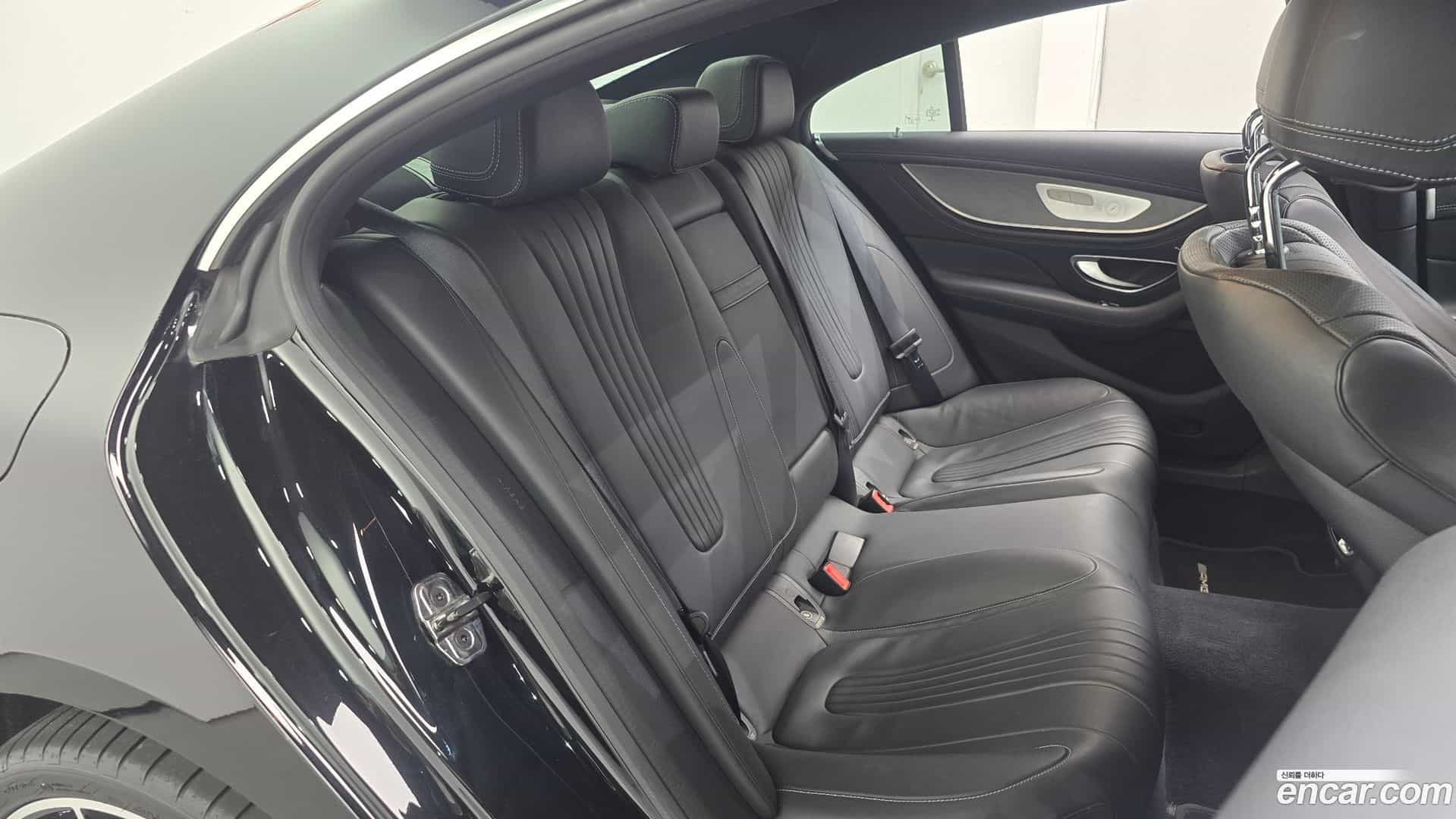 CLS-Class Mercedes-Benz 2020.4-OPTION-015