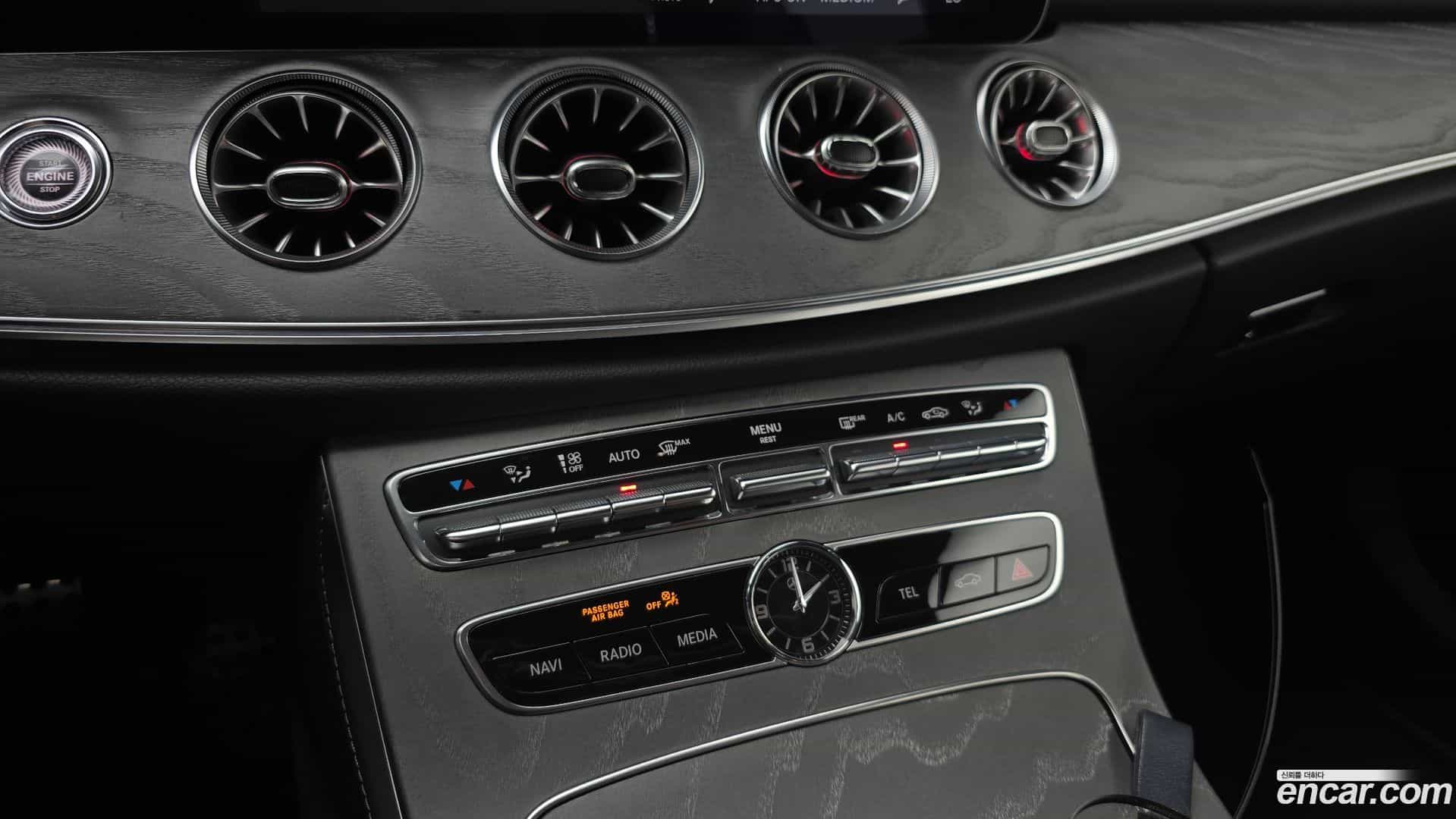 CLS-Class Mercedes-Benz 2020.4-OPTION-021