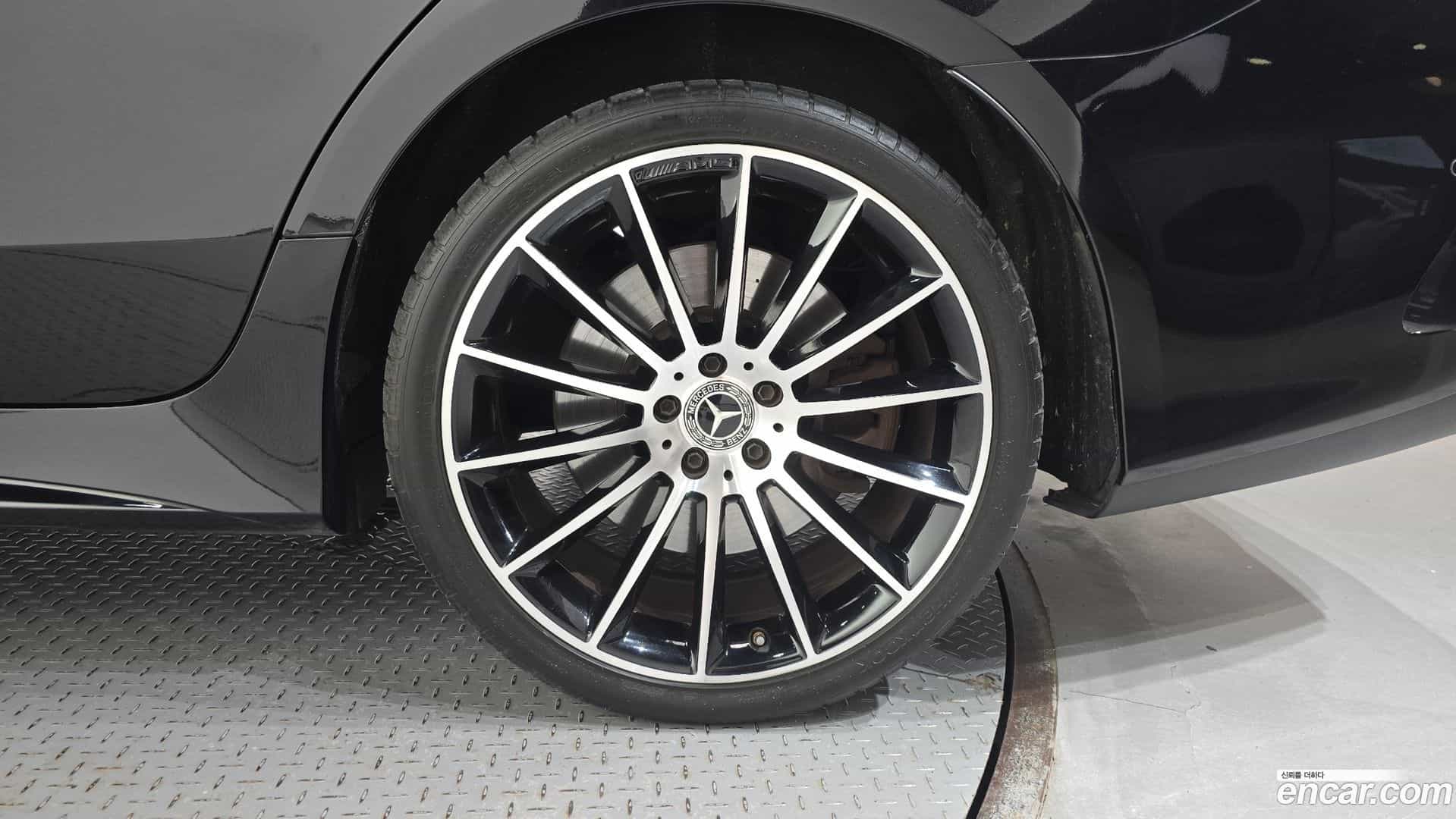 CLS-Class Mercedes-Benz 2020.4-OUTER-031