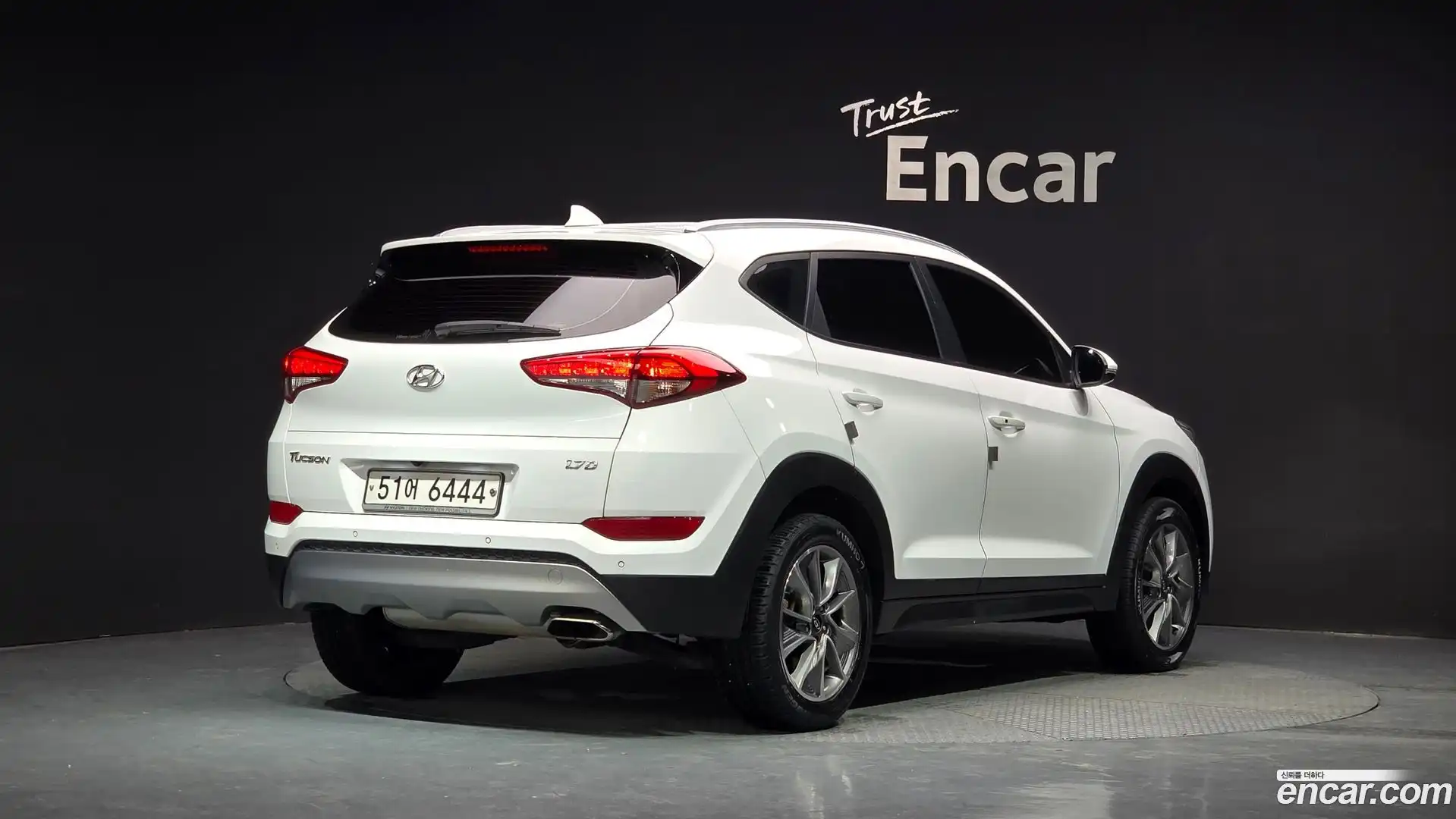 Tucson Hyundai 2017.11-OUTER-002