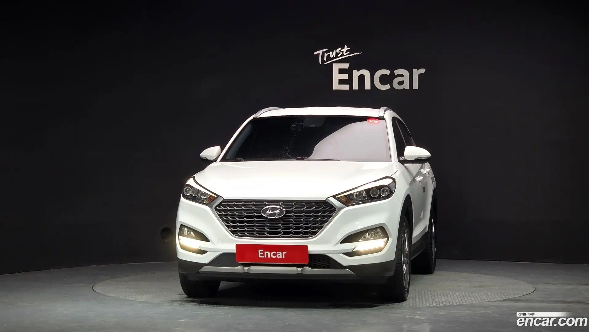 Tucson Hyundai 2017.11-OUTER-003