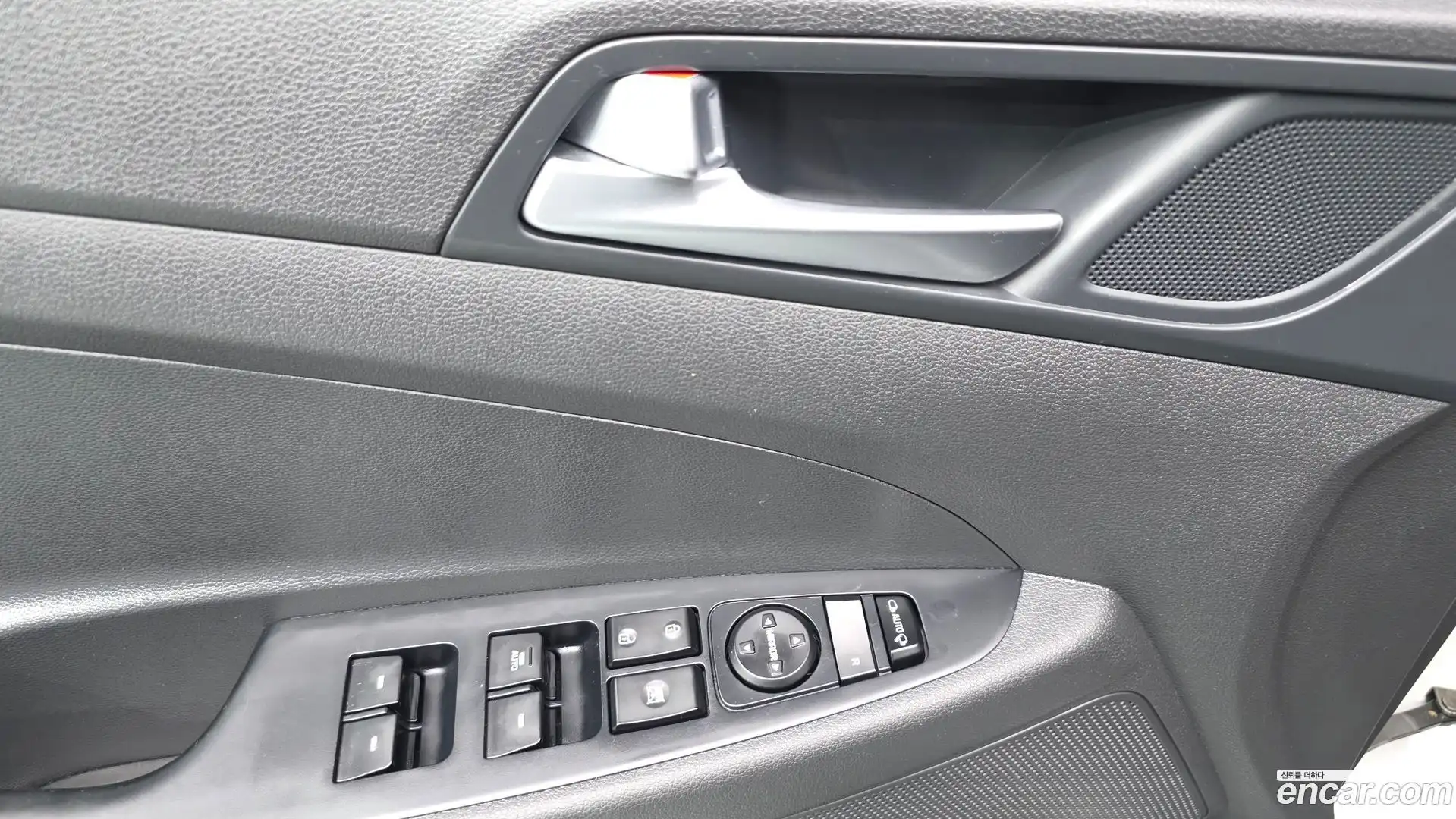 Tucson Hyundai 2017.11-OPTION-046