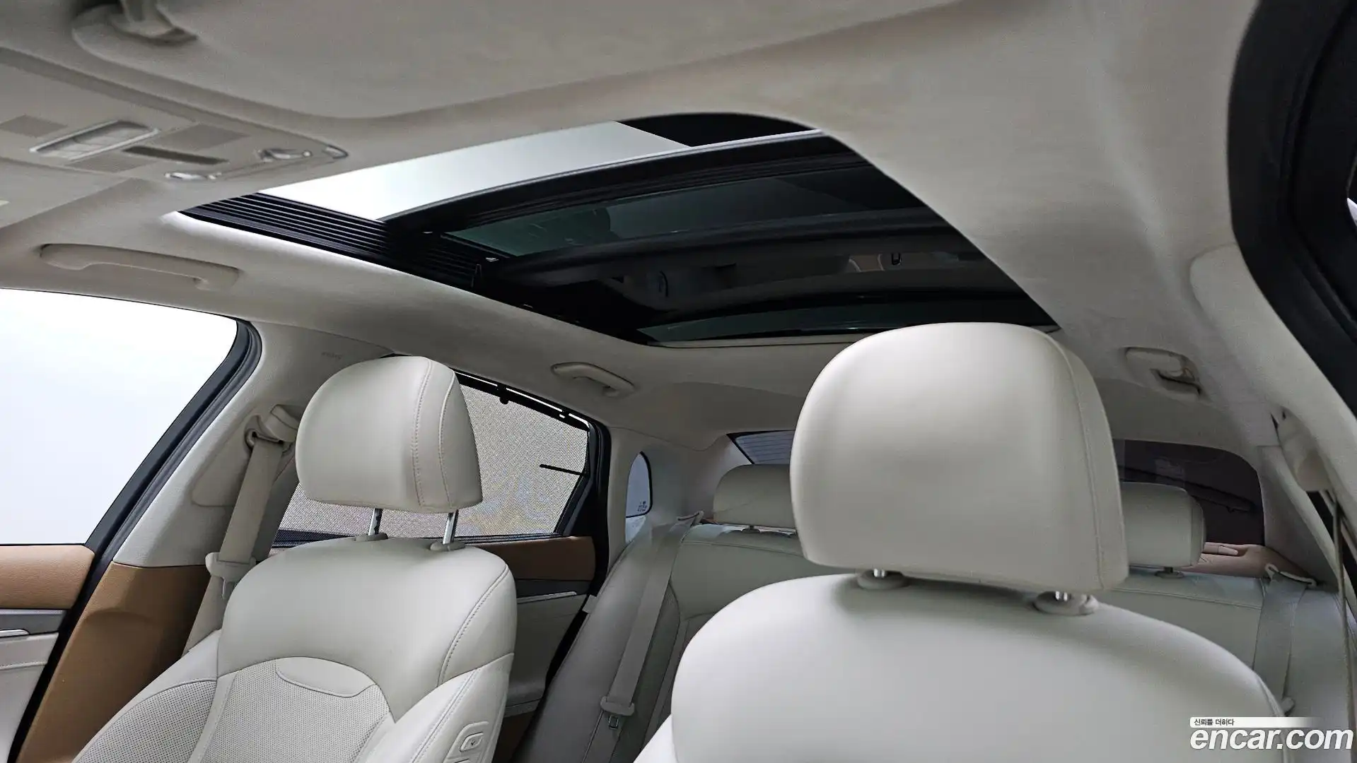 Grandeur Hyundai 2021.4-OPTION-023