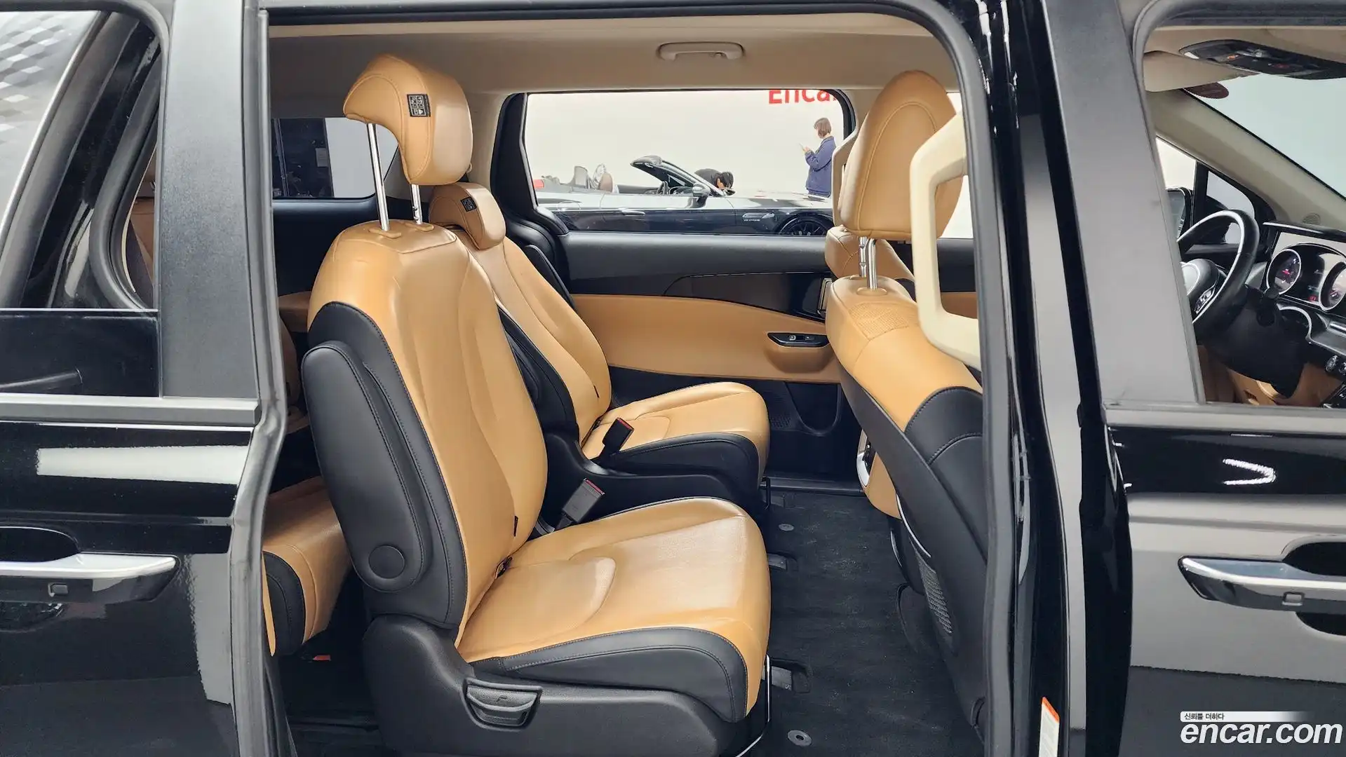 Canival Kia 2023.4-OPTION-015