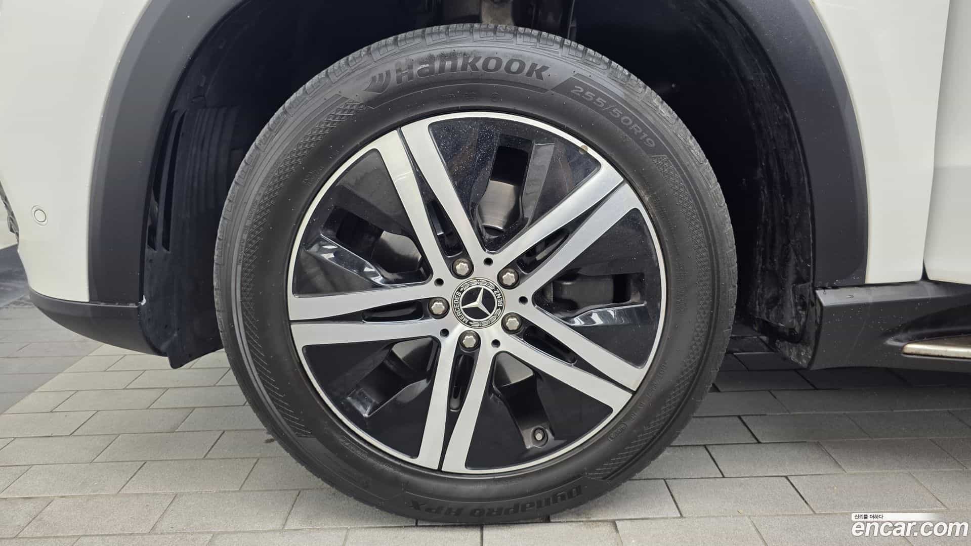 GLE-Class Mercedes-Benz 2020.7-OUTER-005