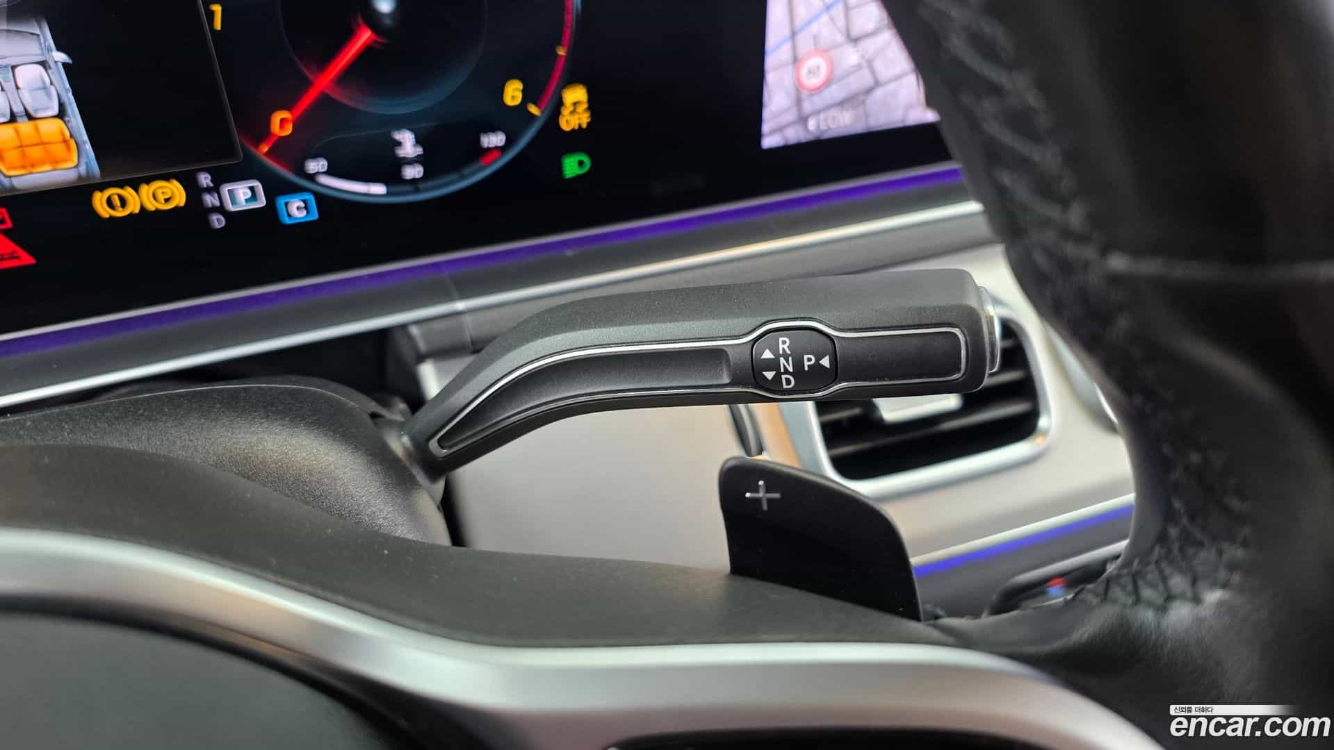 GLE-Class Mercedes-Benz 2020.7-INNER-009