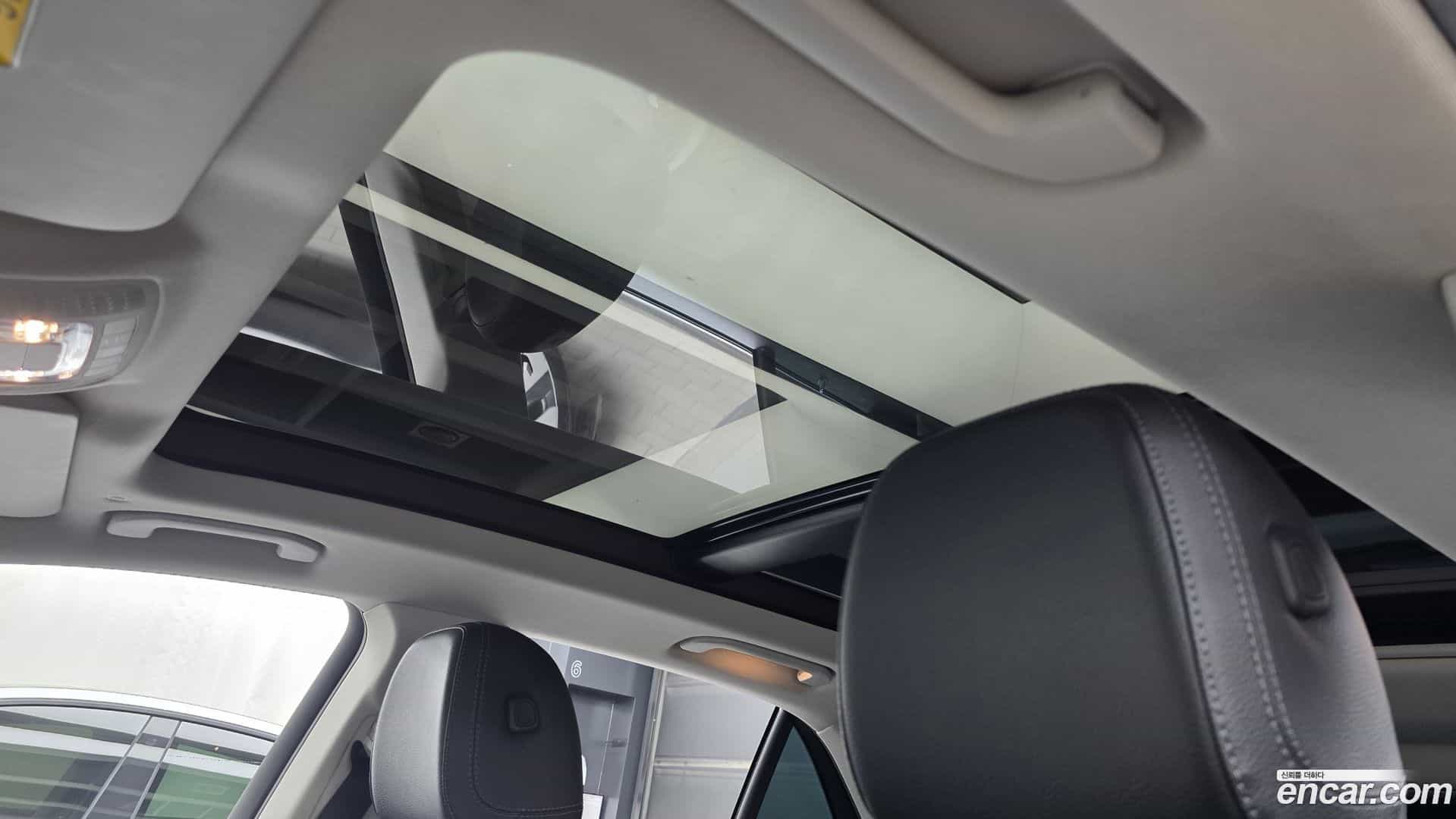GLE-Class Mercedes-Benz 2020.7-OPTION-021