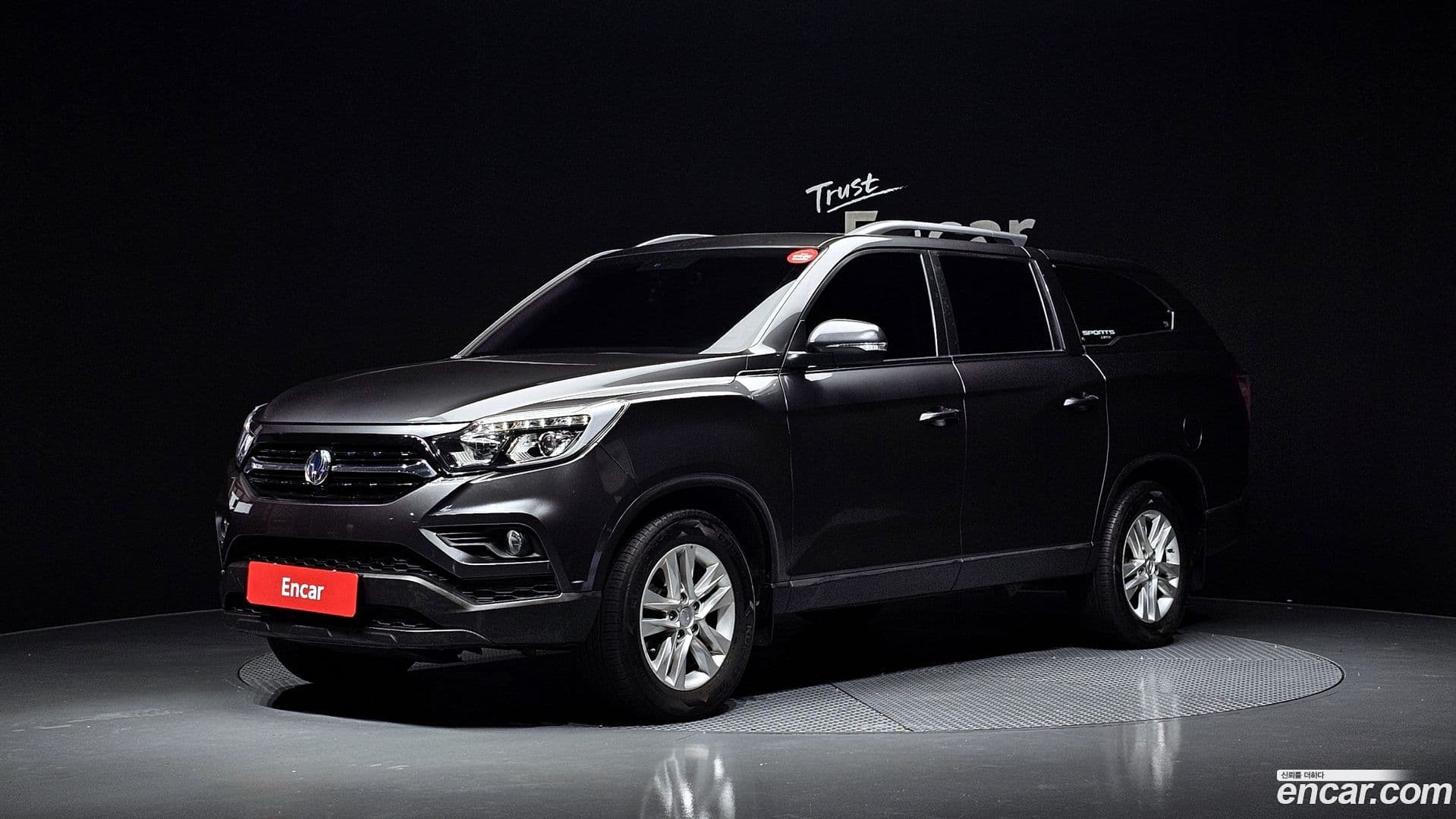 Main__Slider__Photo:Rexton KG Mobility 2018.7-0