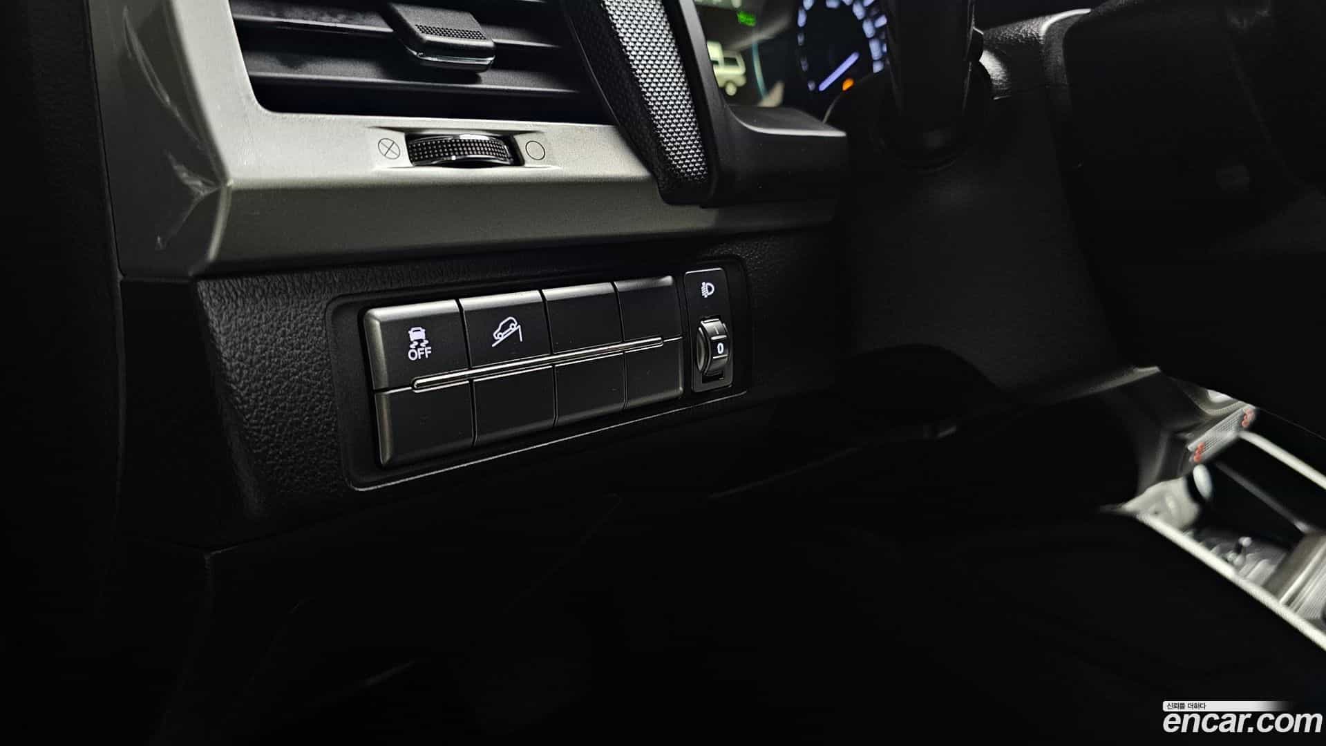 Rexton KG Mobility 2018.7-OPTION-020