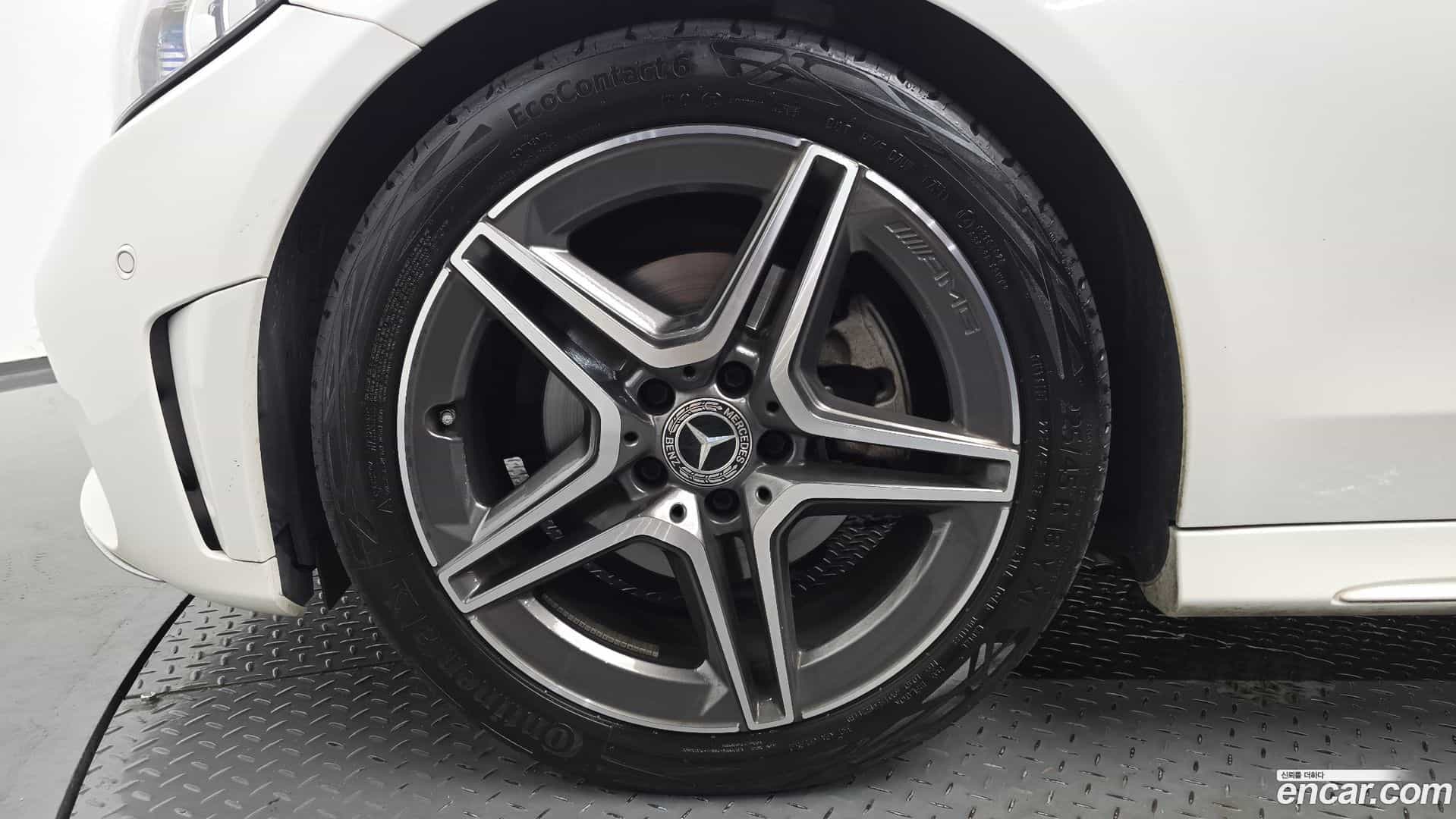C-Class Mercedes-Benz 2021.9-OUTER-005