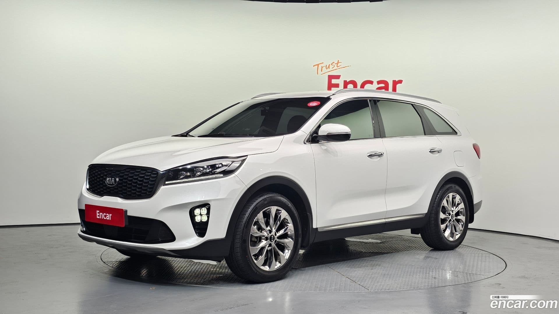 Main__Slider__Photo:Sorento Kia 2018.5-0