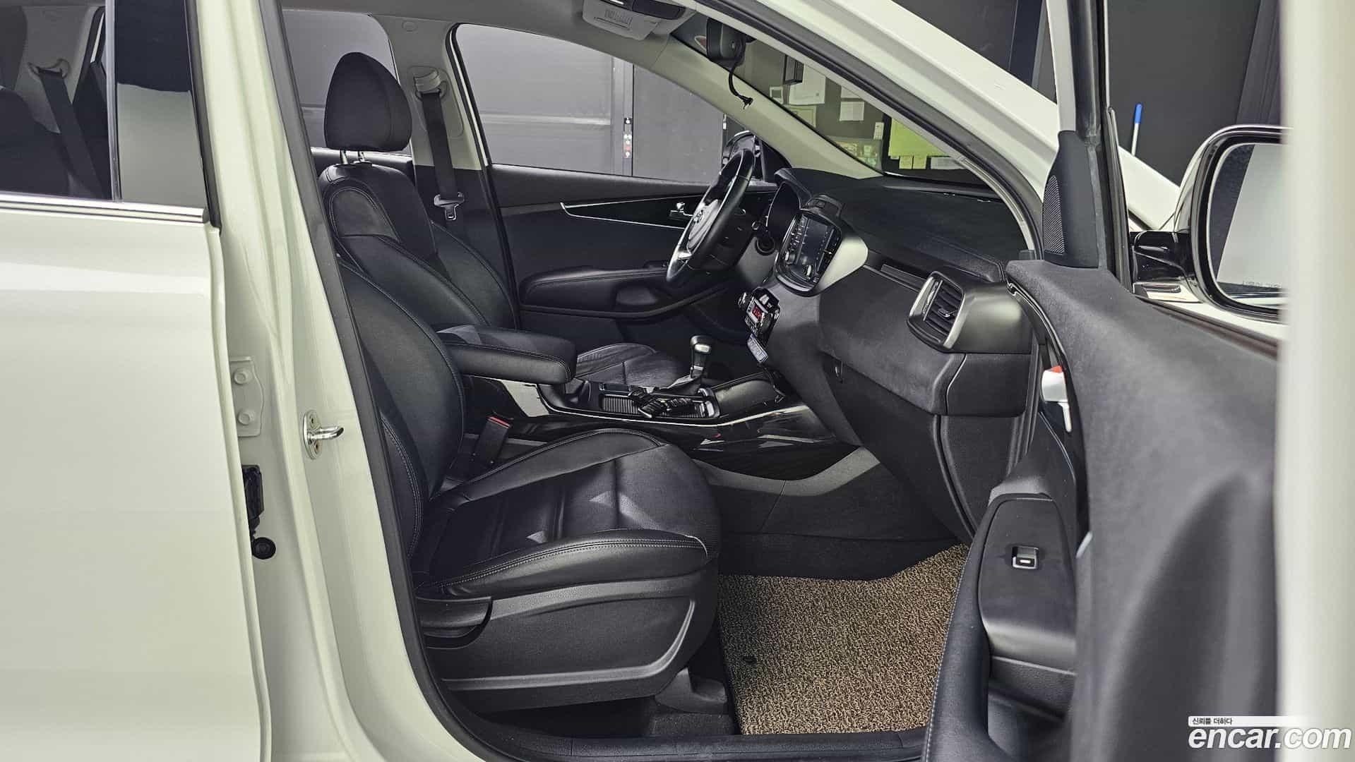 Sorento Kia 2018.5-OPTION-016