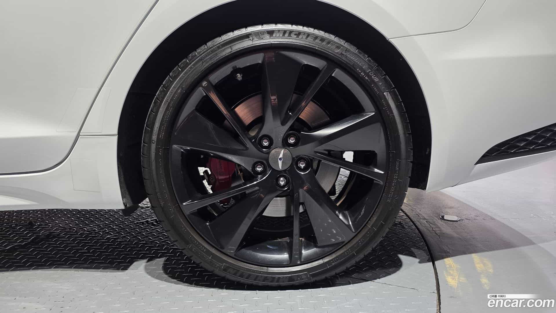 G70 Genesis 2021.11-OUTER-031