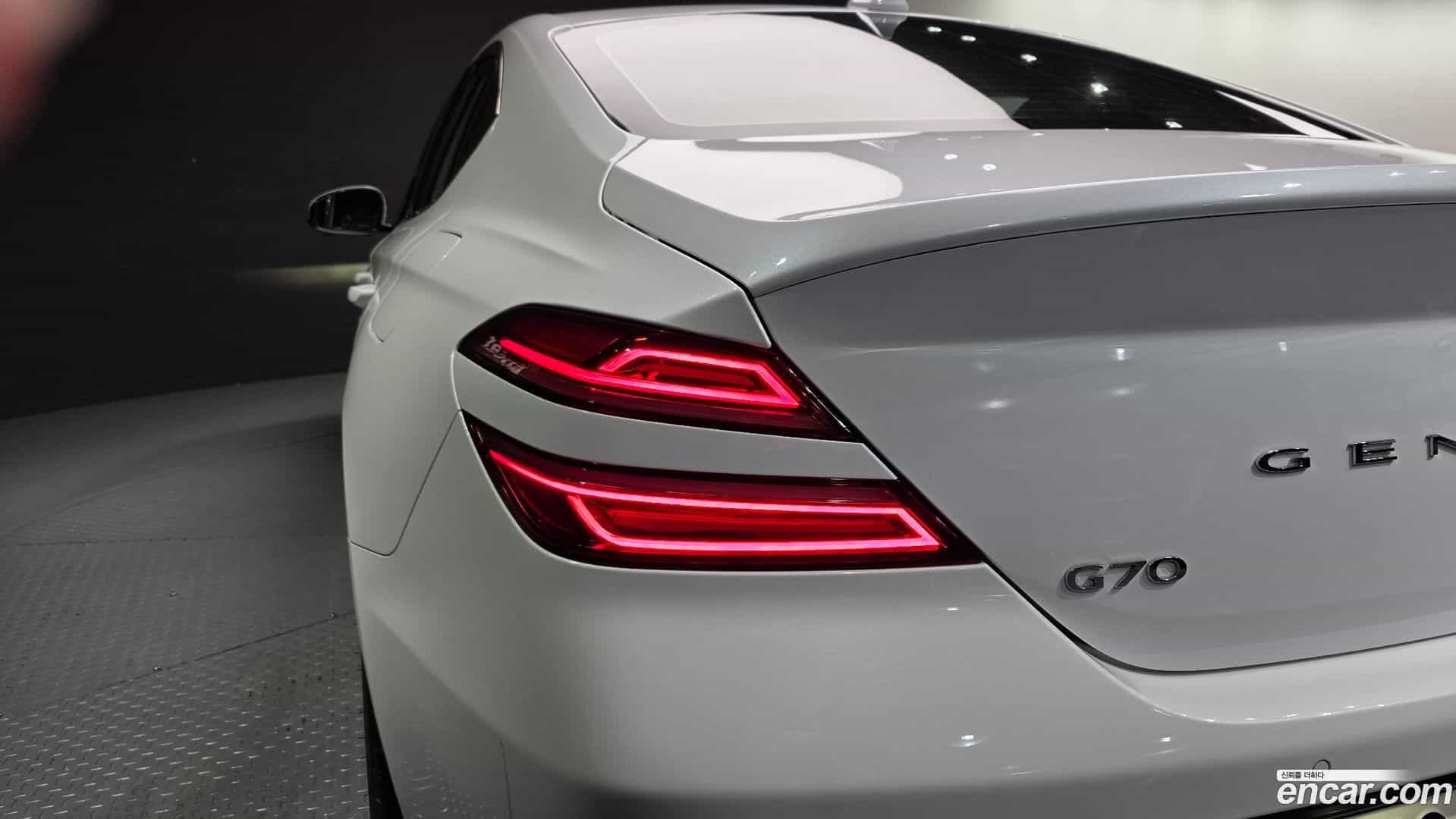 G70 Genesis 2021.11-OUTER-033