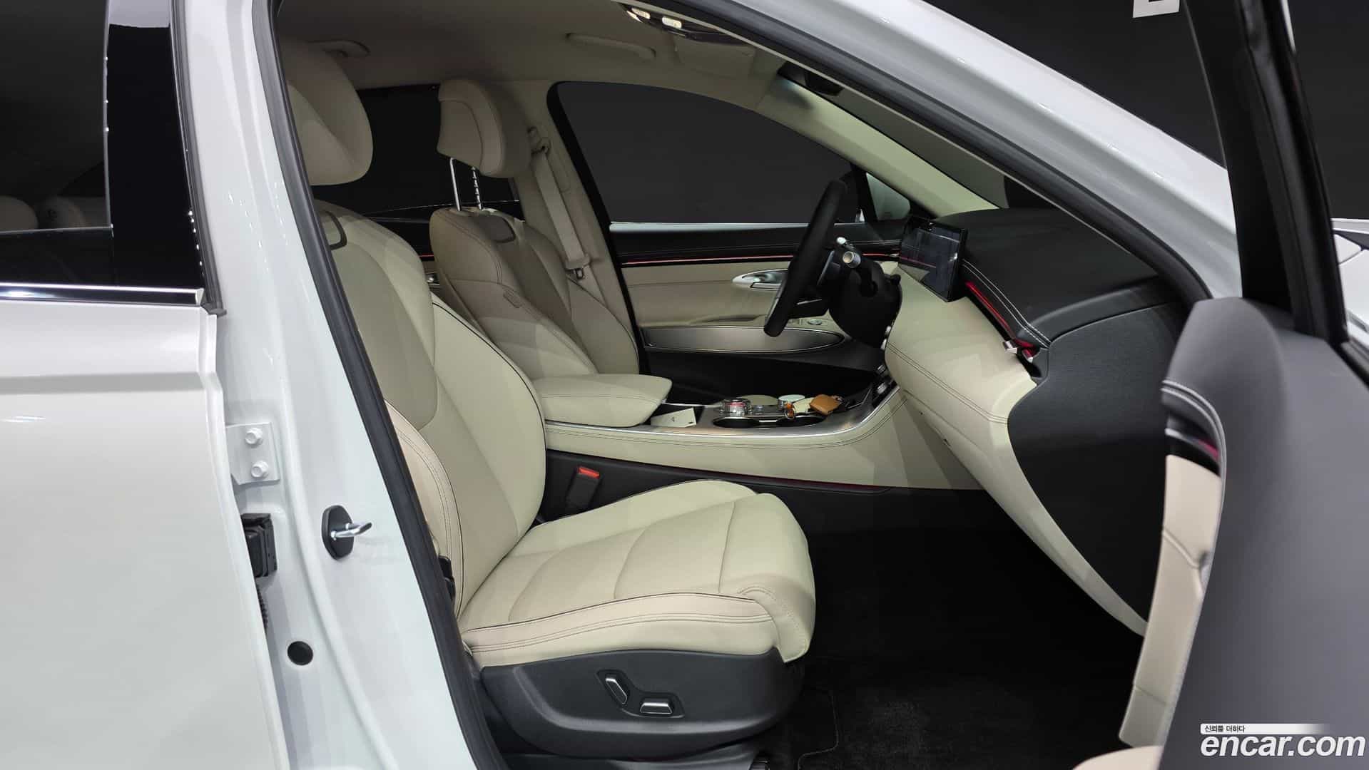 GV70 Genesis 2024.10-INNER-036