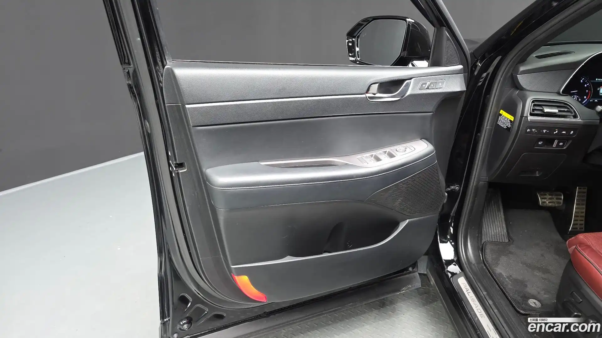 Palisade Hyundai 2021.1-INNER-034
