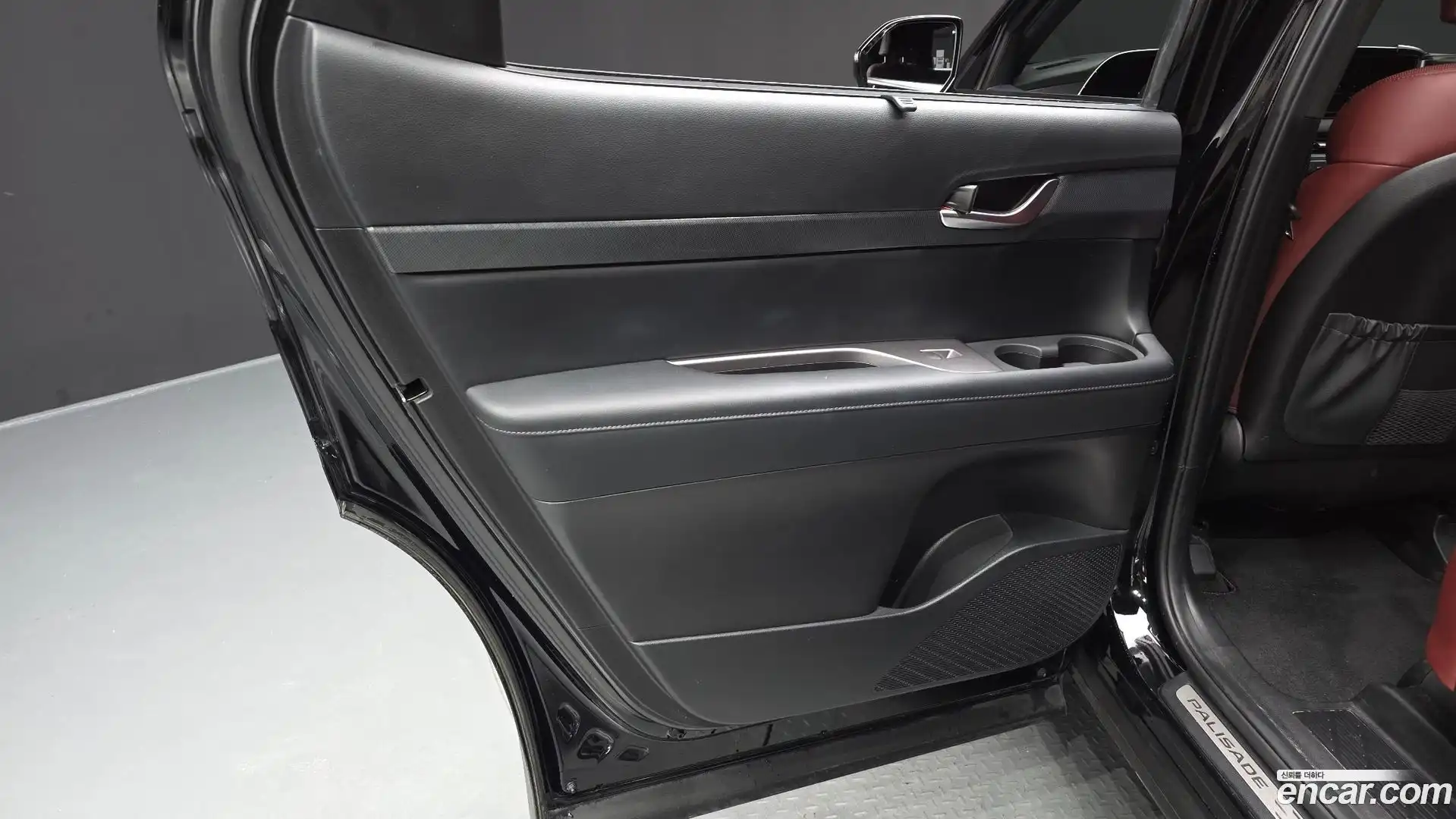 Palisade Hyundai 2021.1-INNER-035