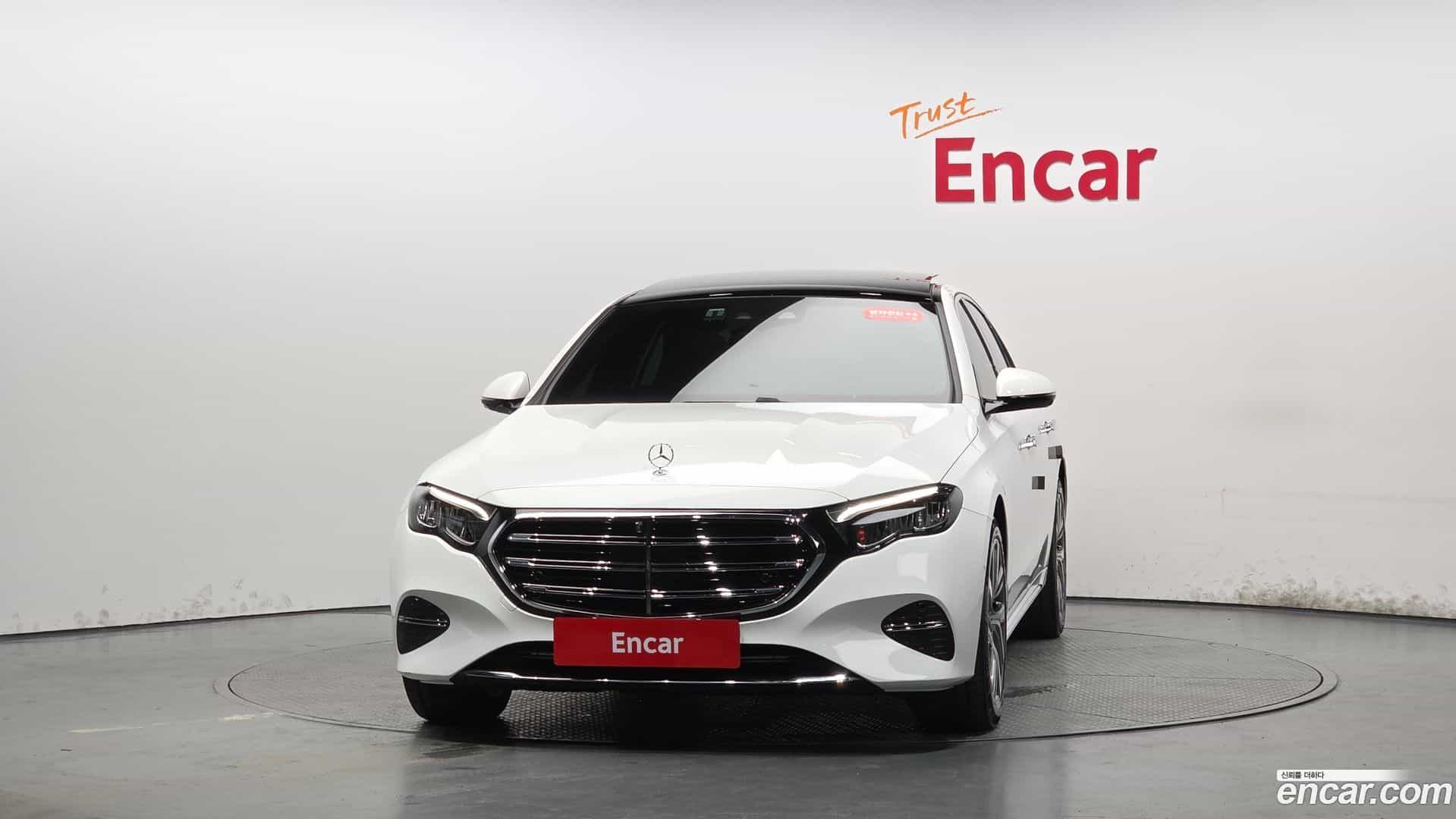 E-Class Mercedes-Benz 2024.8-OUTER-003