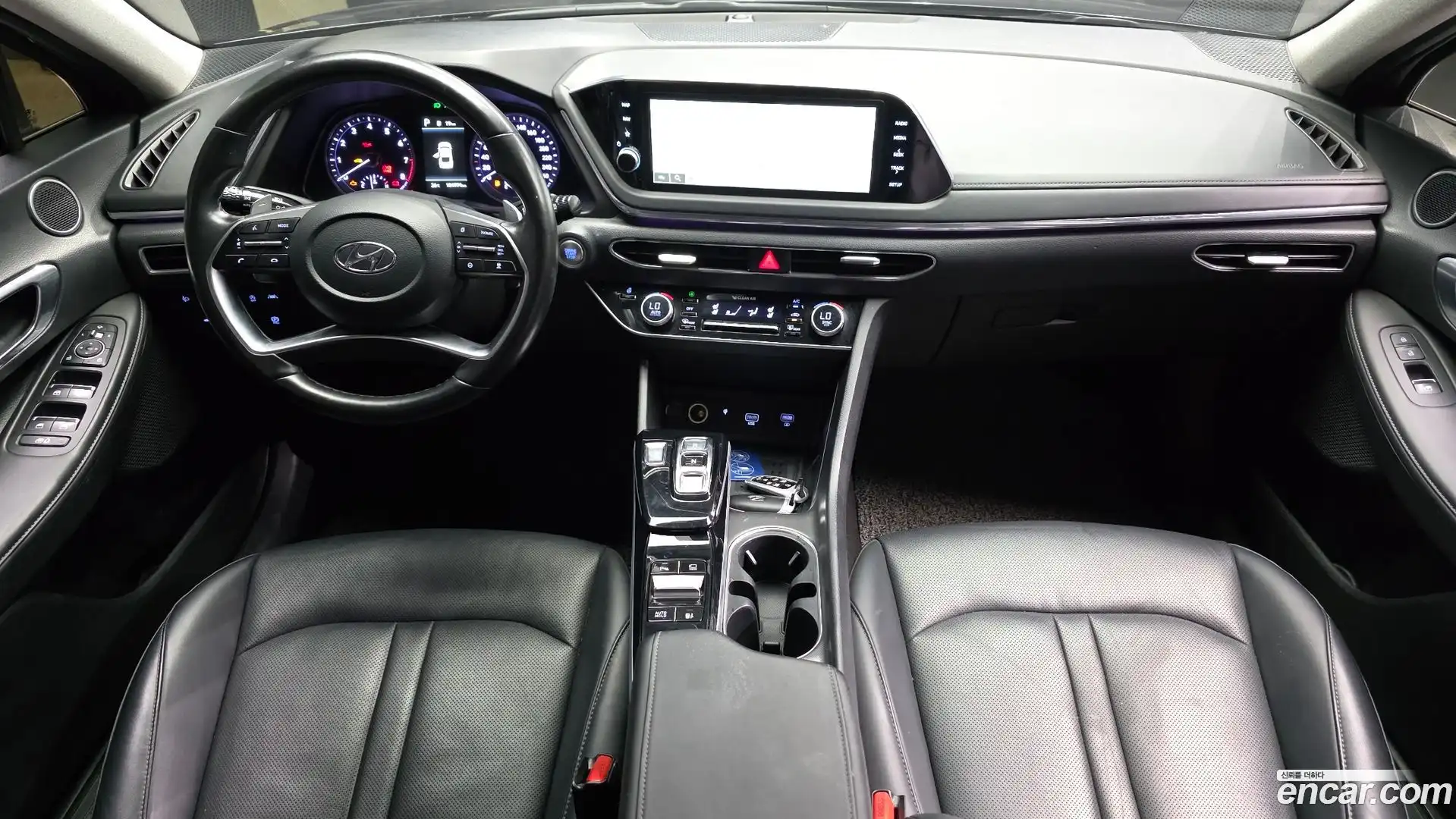 Sonata Hyundai 2022.6-INNER-007
