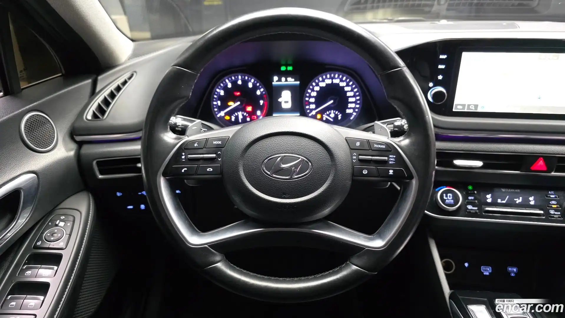 Sonata Hyundai 2022.6-OPTION-017