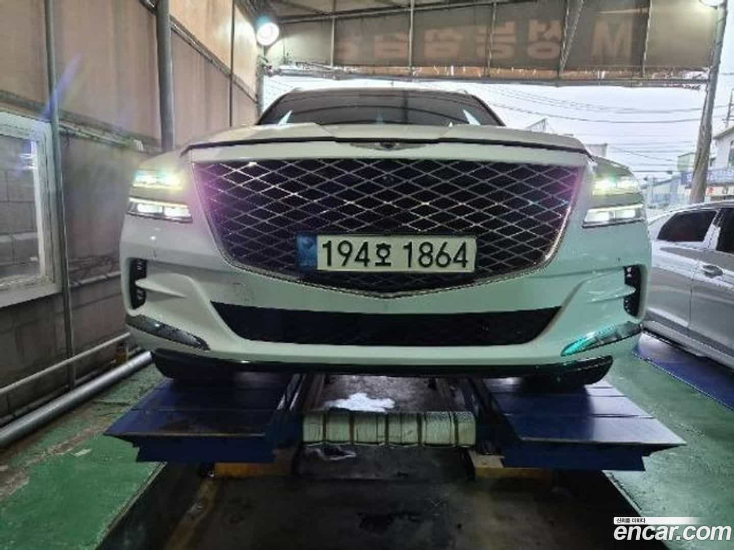 GV80 Genesis 2022.6-OUTER-001