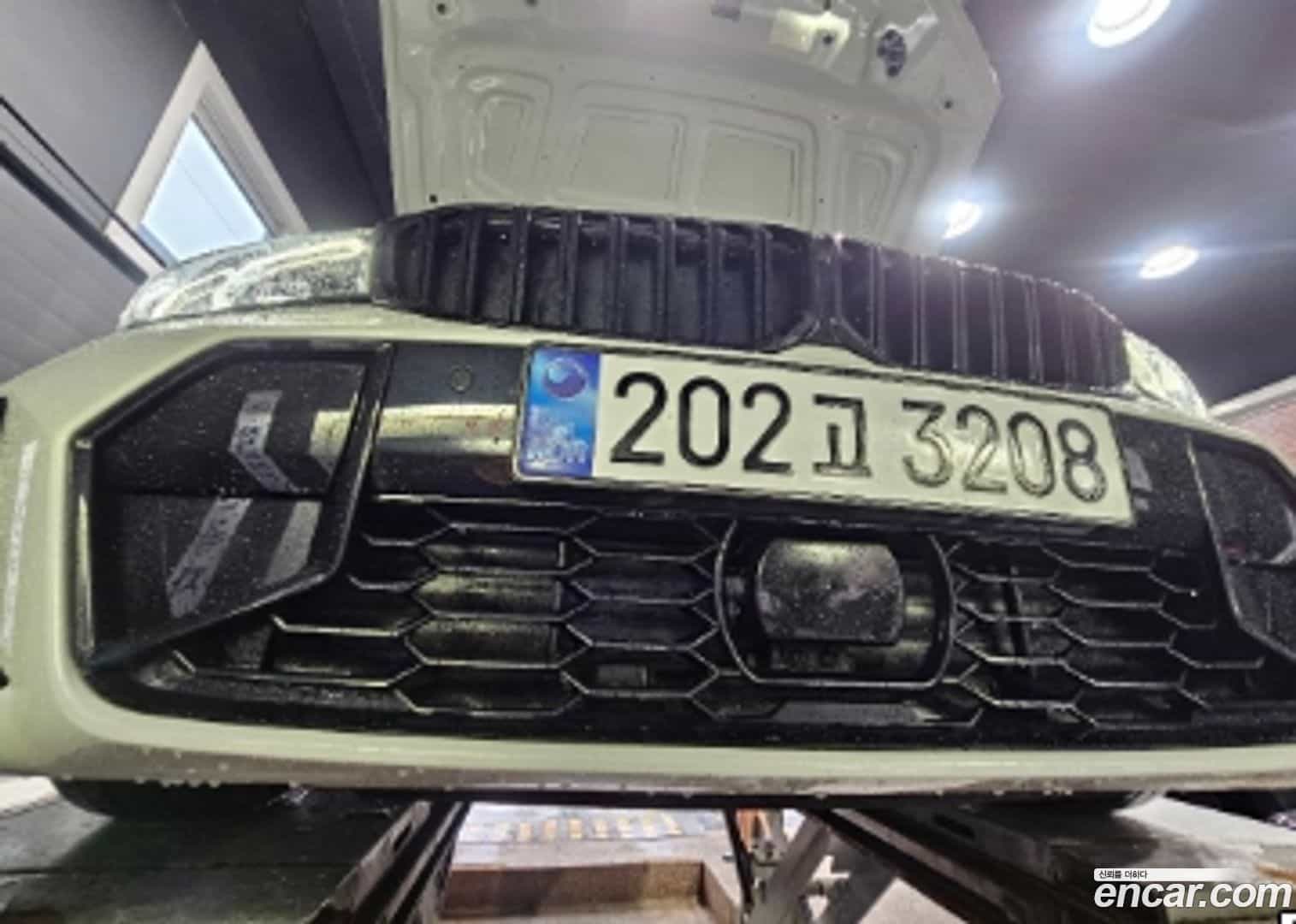 3-Series BMW 2025.1-OUTER-001
