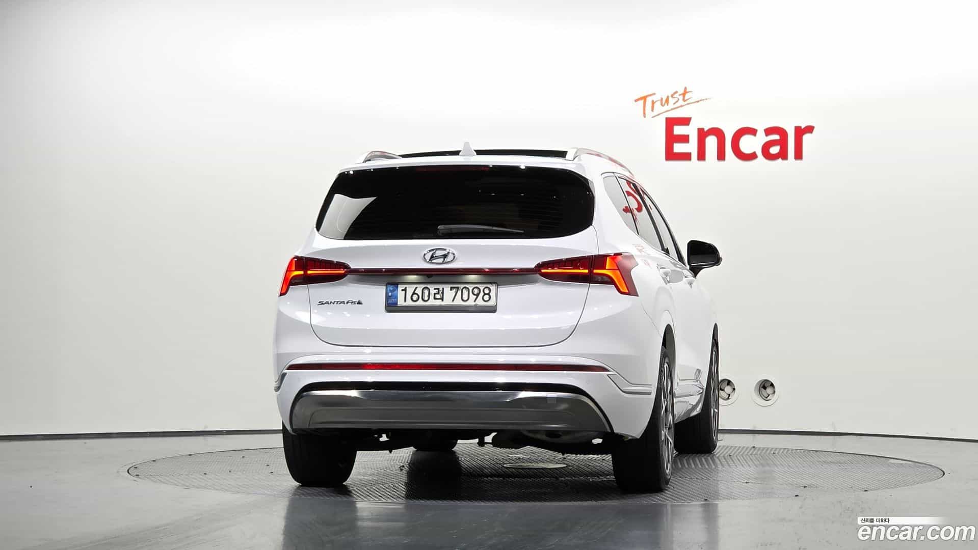 Santafe Hyundai 2021.2-OUTER-004