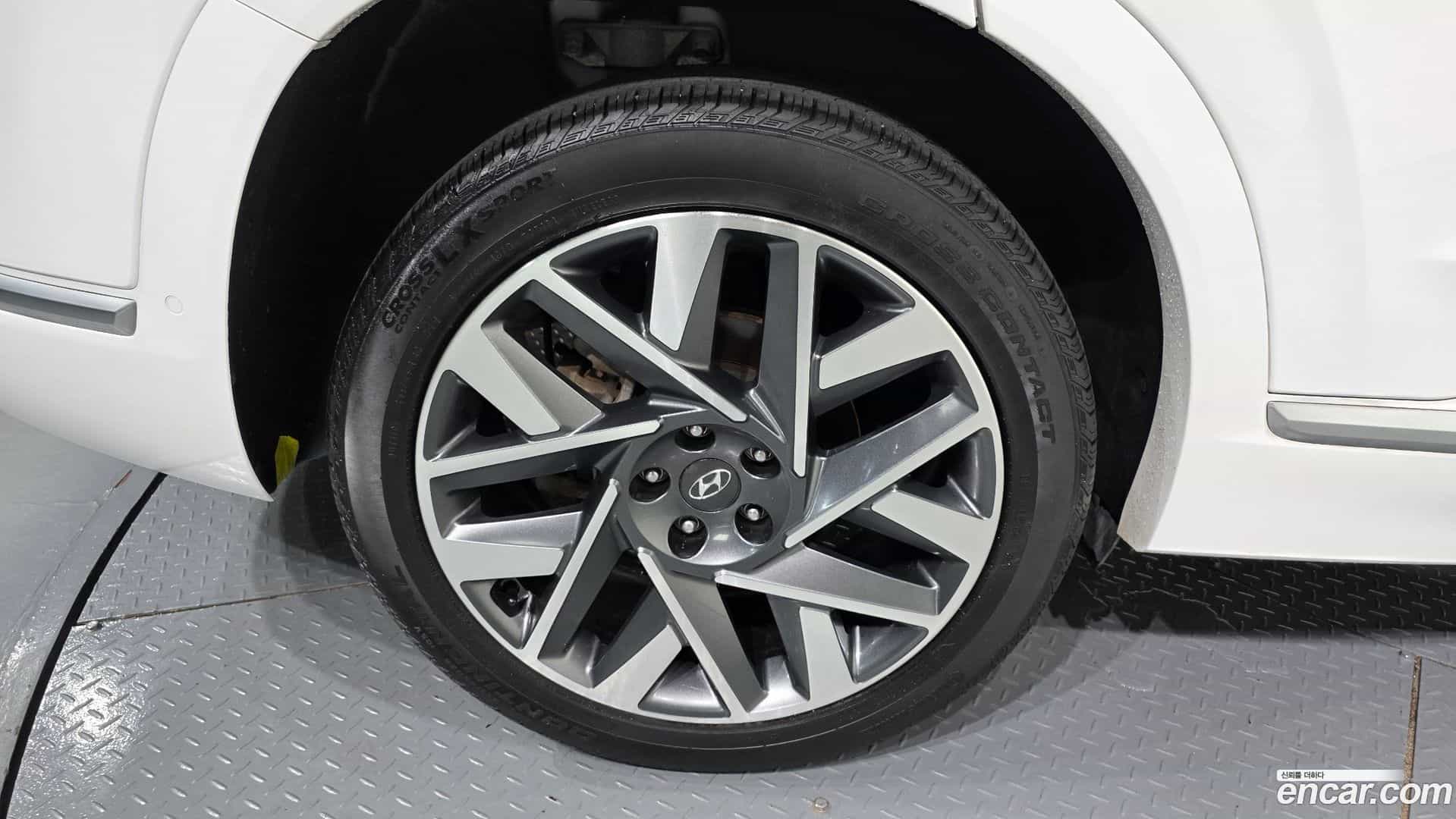 Santafe Hyundai 2021.2-OUTER-031