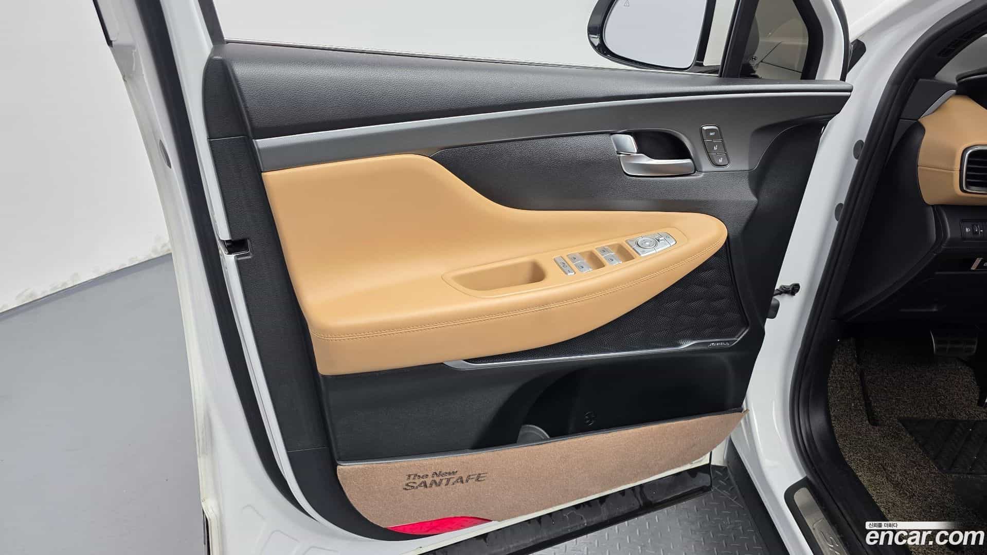 Santafe Hyundai 2021.2-INNER-034