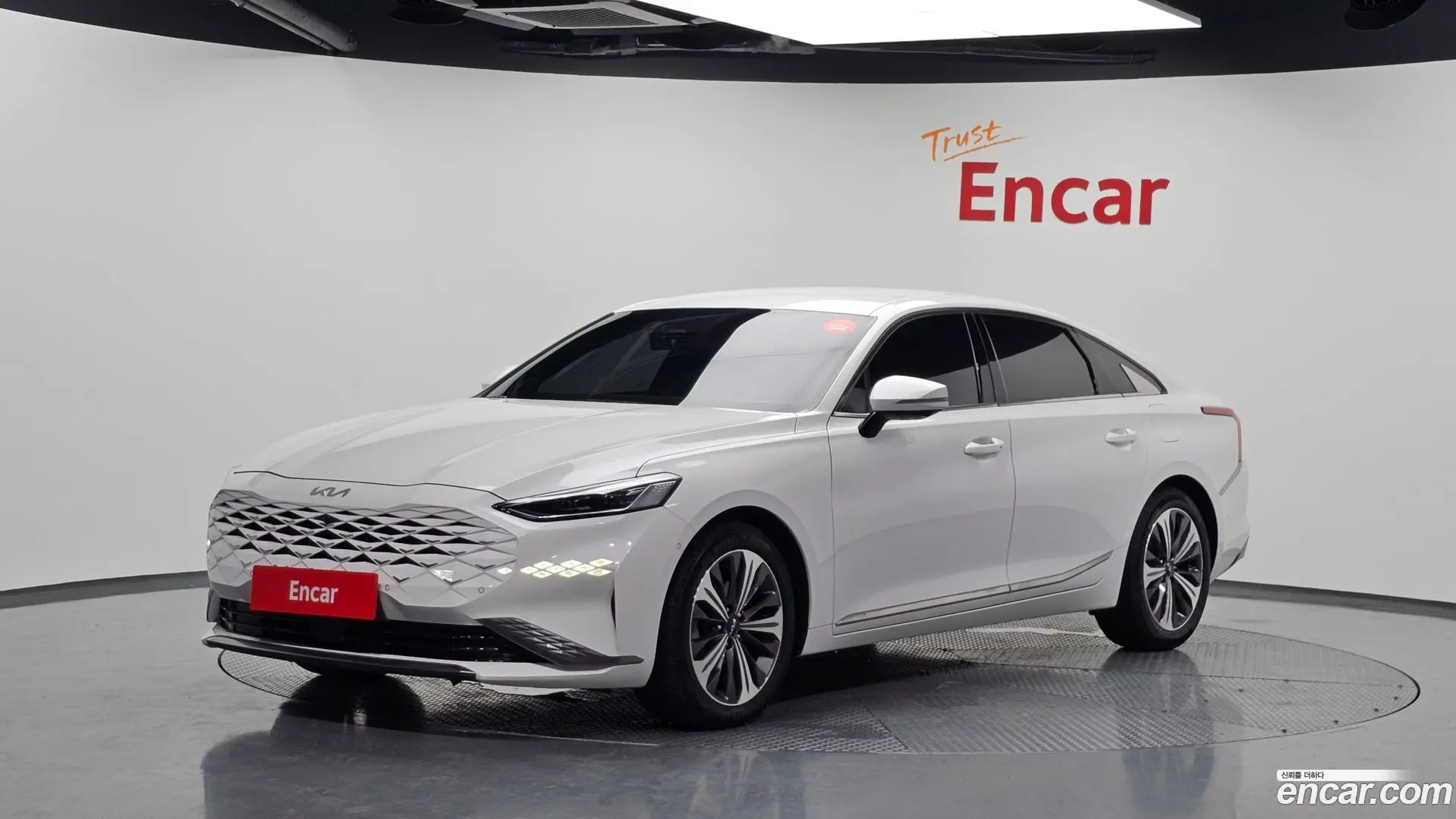 Main__Slider__Photo:K8 Kia 2021.6-0