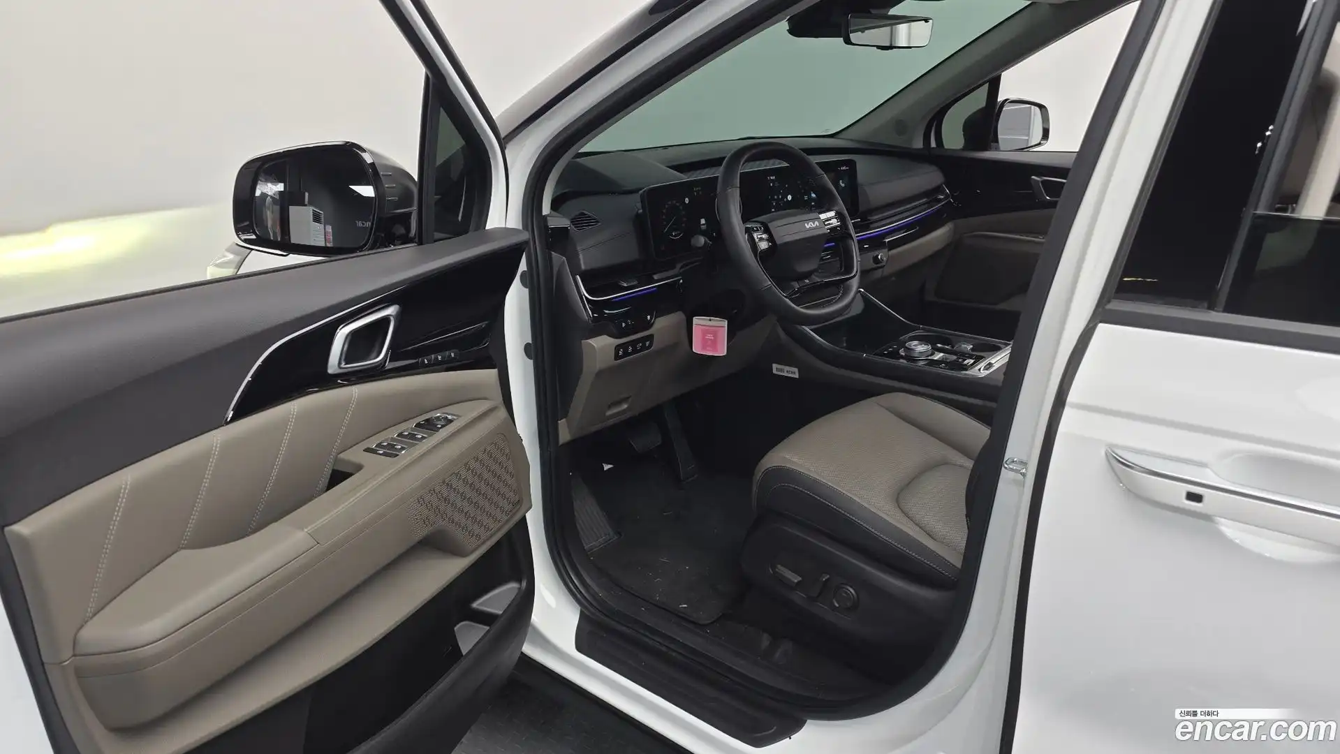 Canival Kia 2025.10-INNER-010