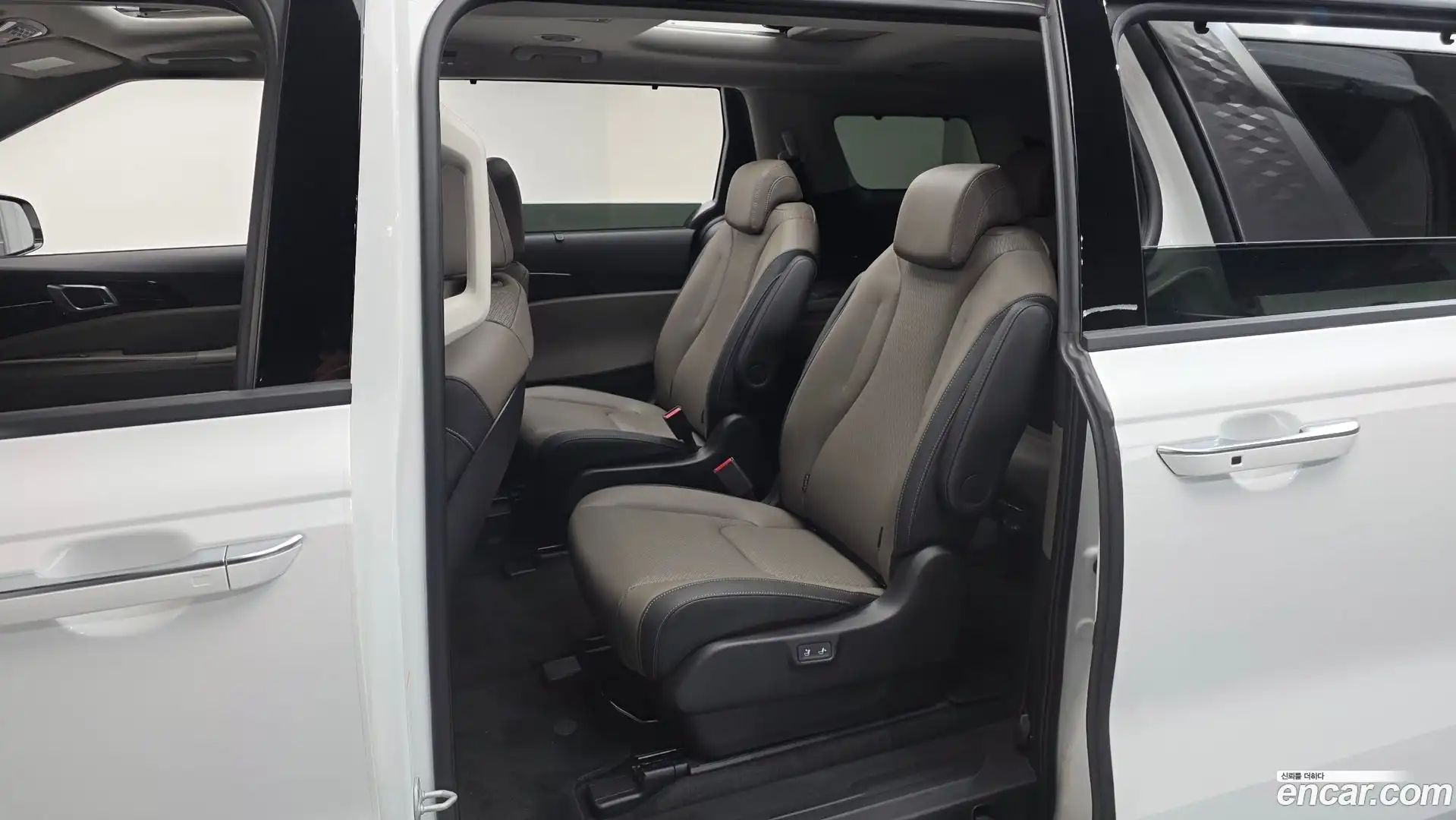 Canival Kia 2025.10-OPTION-015