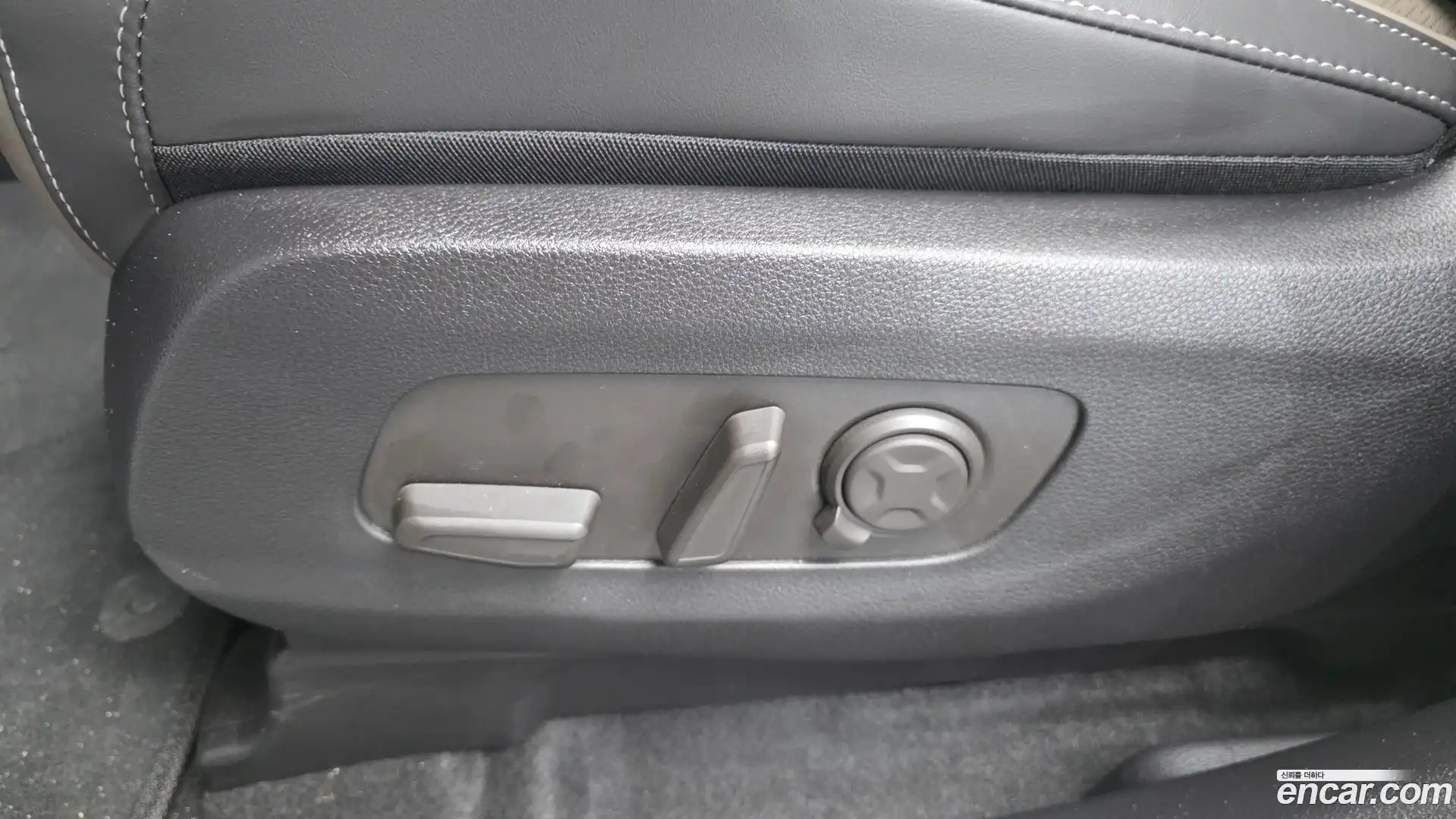 Canival Kia 2025.10-OPTION-044