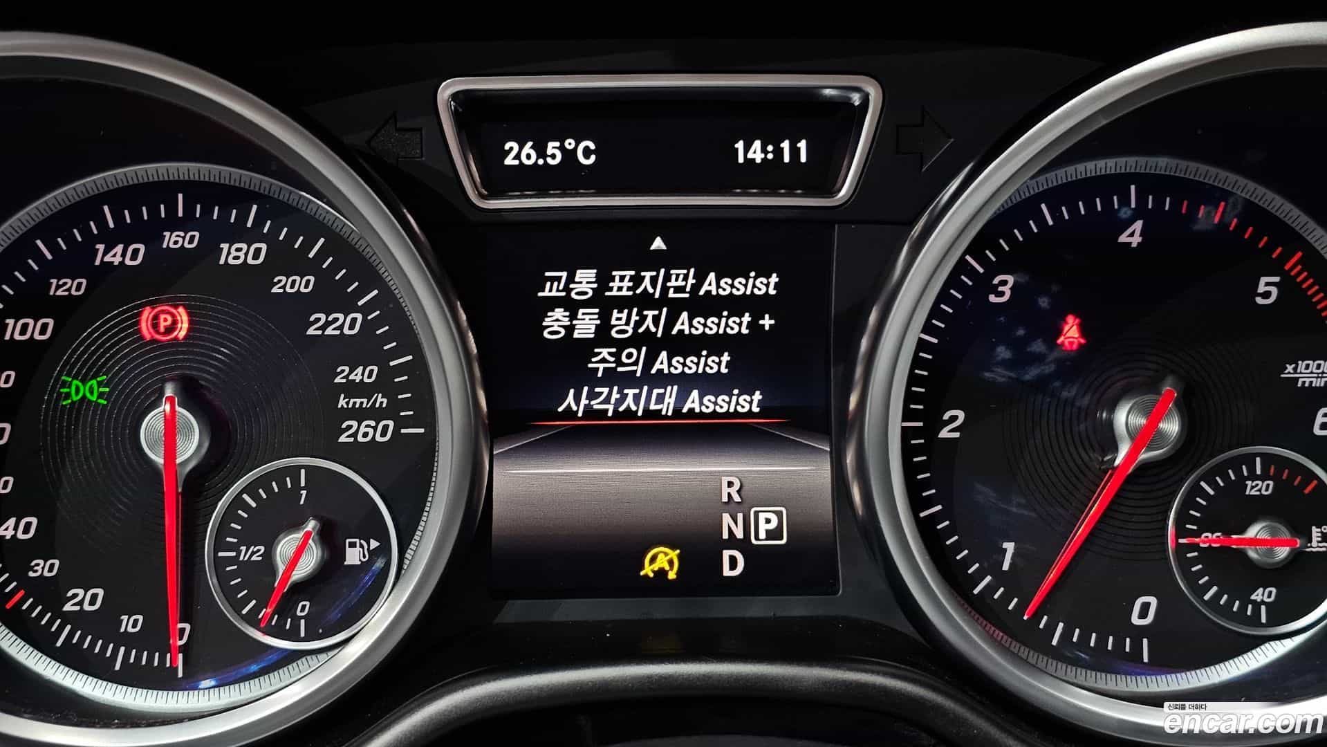 GLE-Class Mercedes-Benz 2016.3-OPTION-020