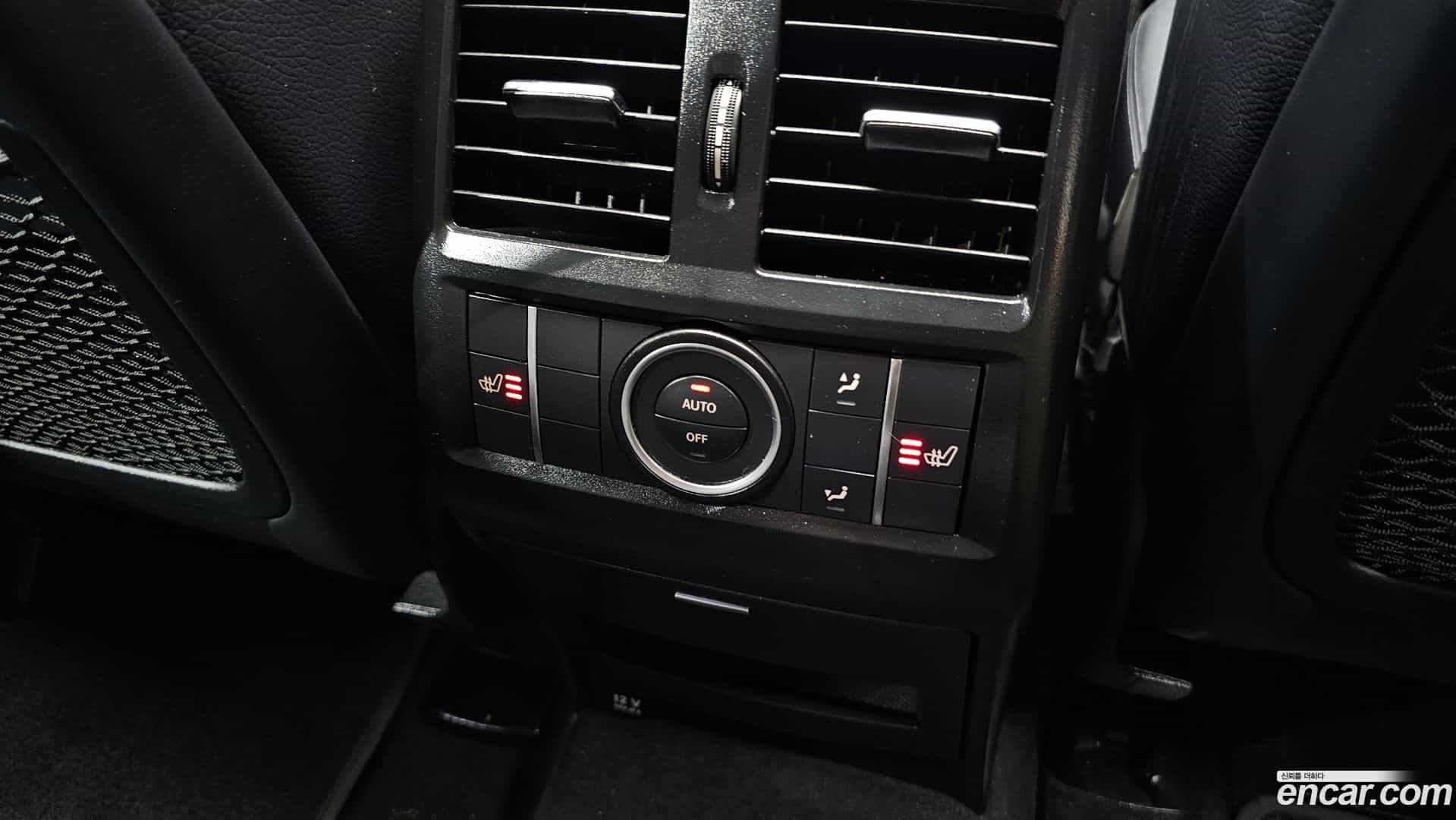 GLE-Class Mercedes-Benz 2016.3-OPTION-023