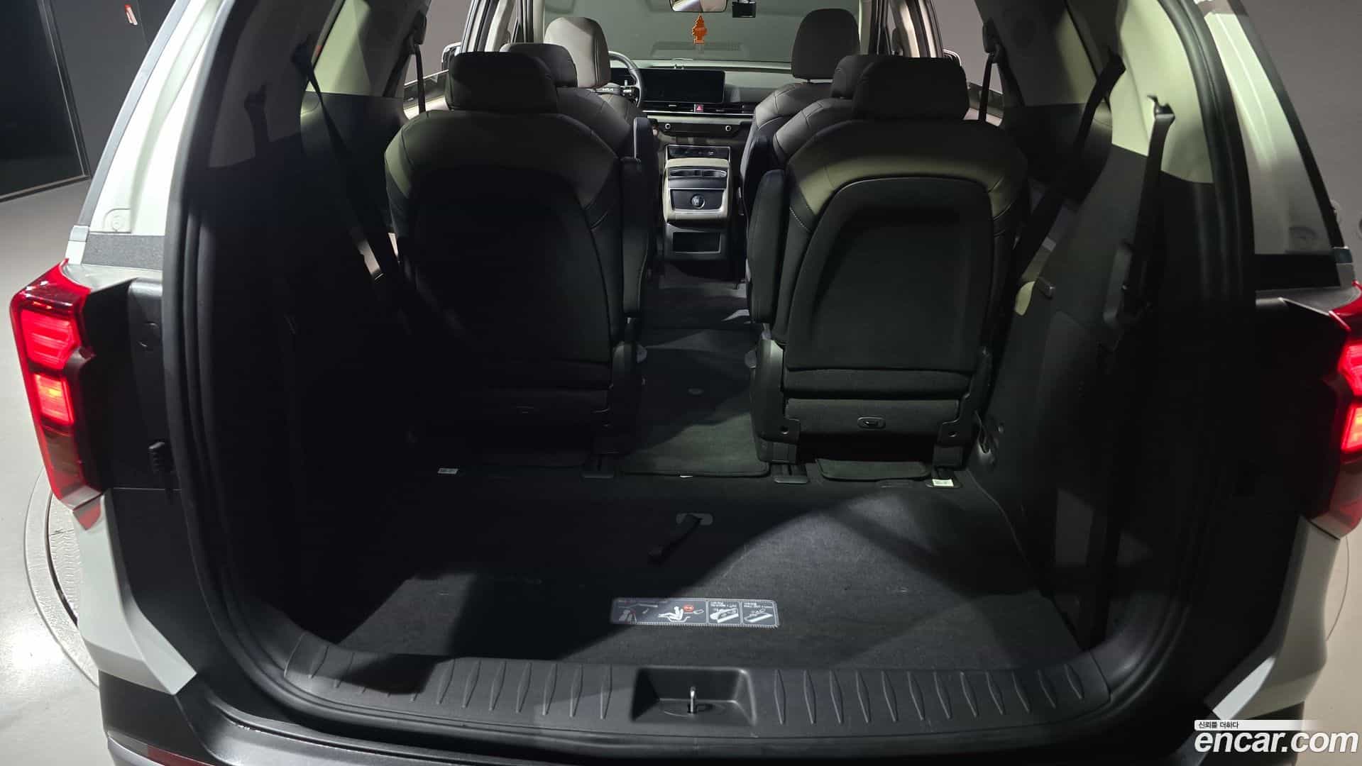 Canival Kia 2025.3-OPTION-024