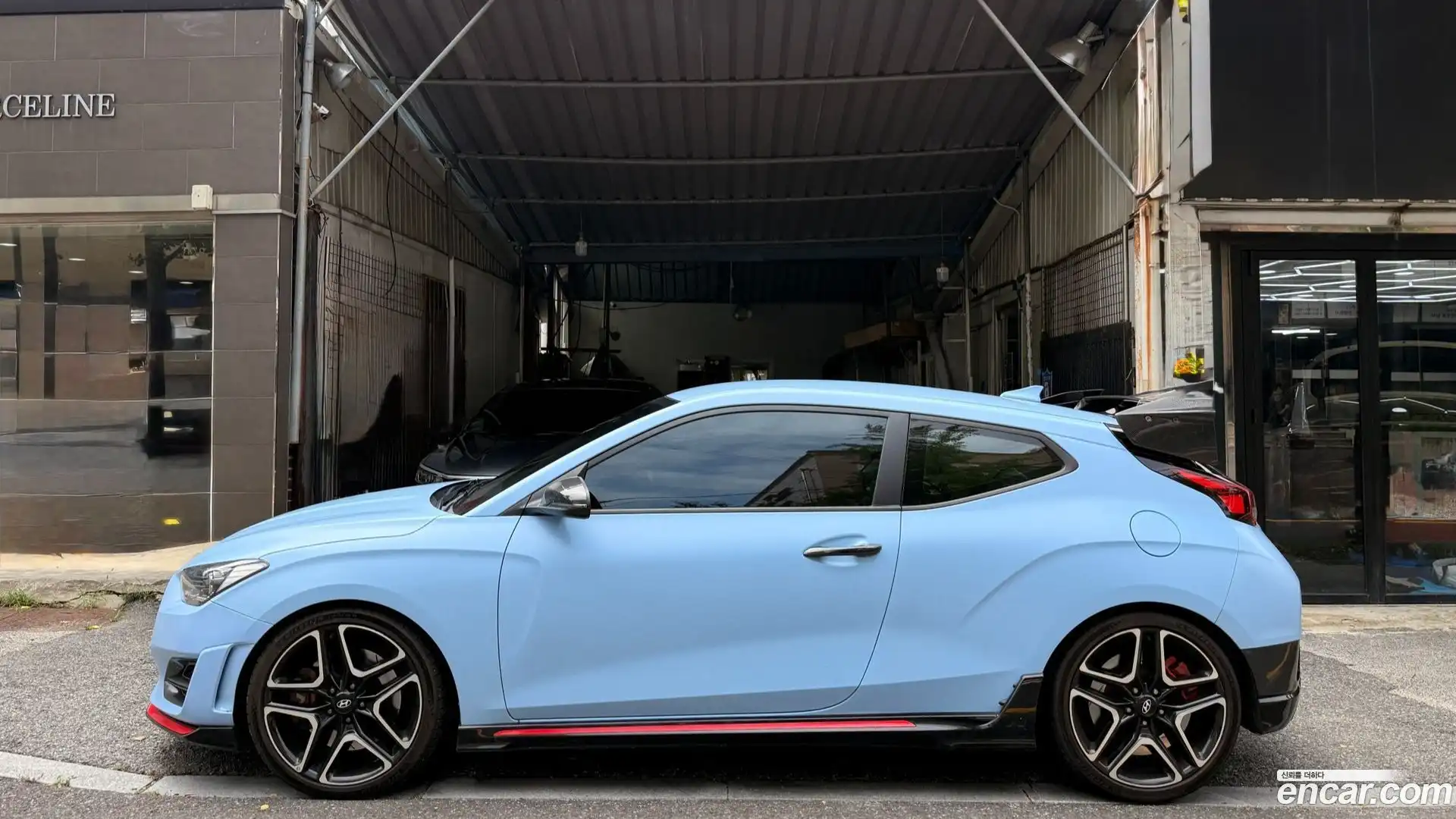 Veloster Hyundai 2021.5-OUTER-002