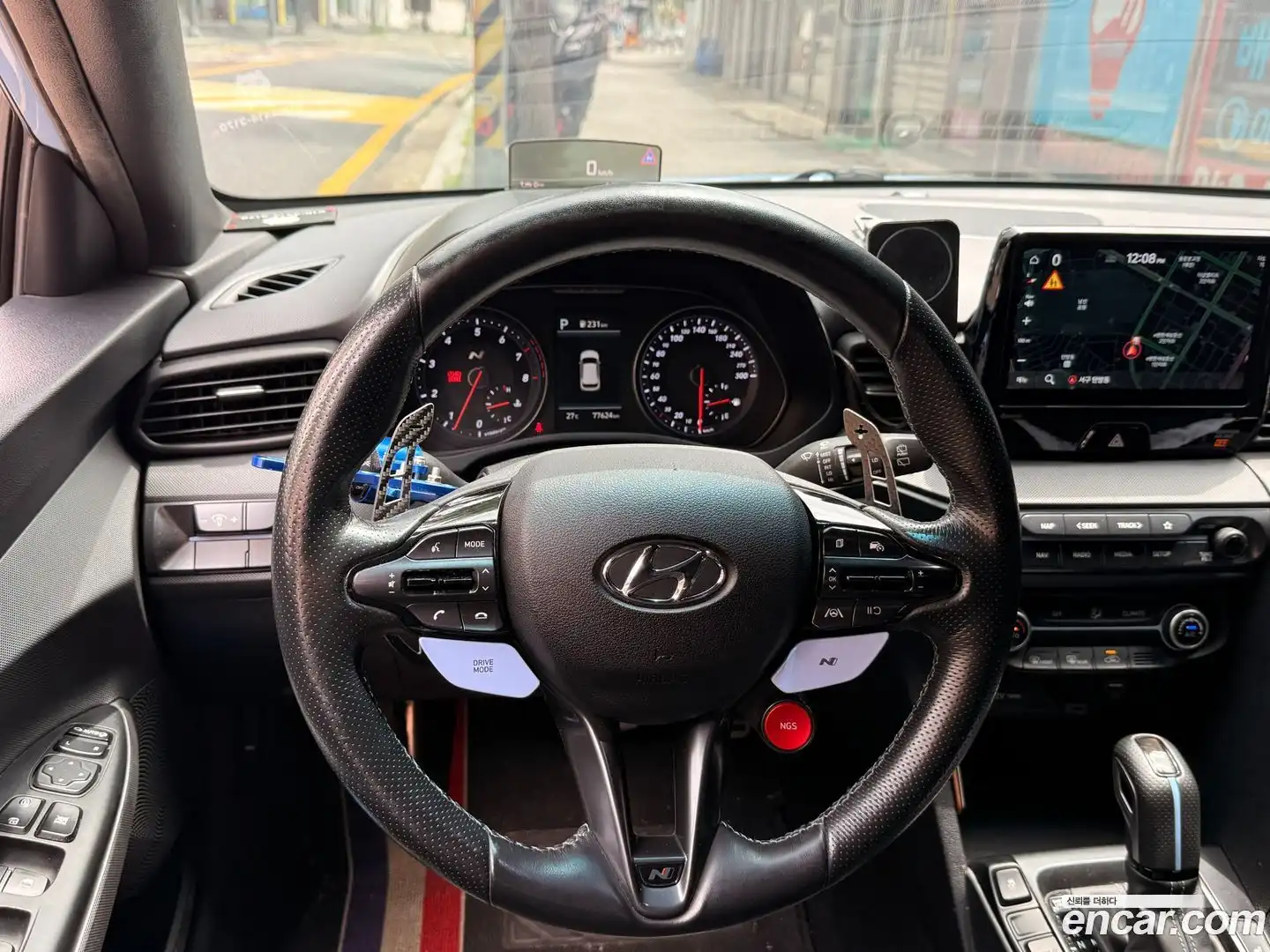 Veloster Hyundai 2021.5-OPTION-017