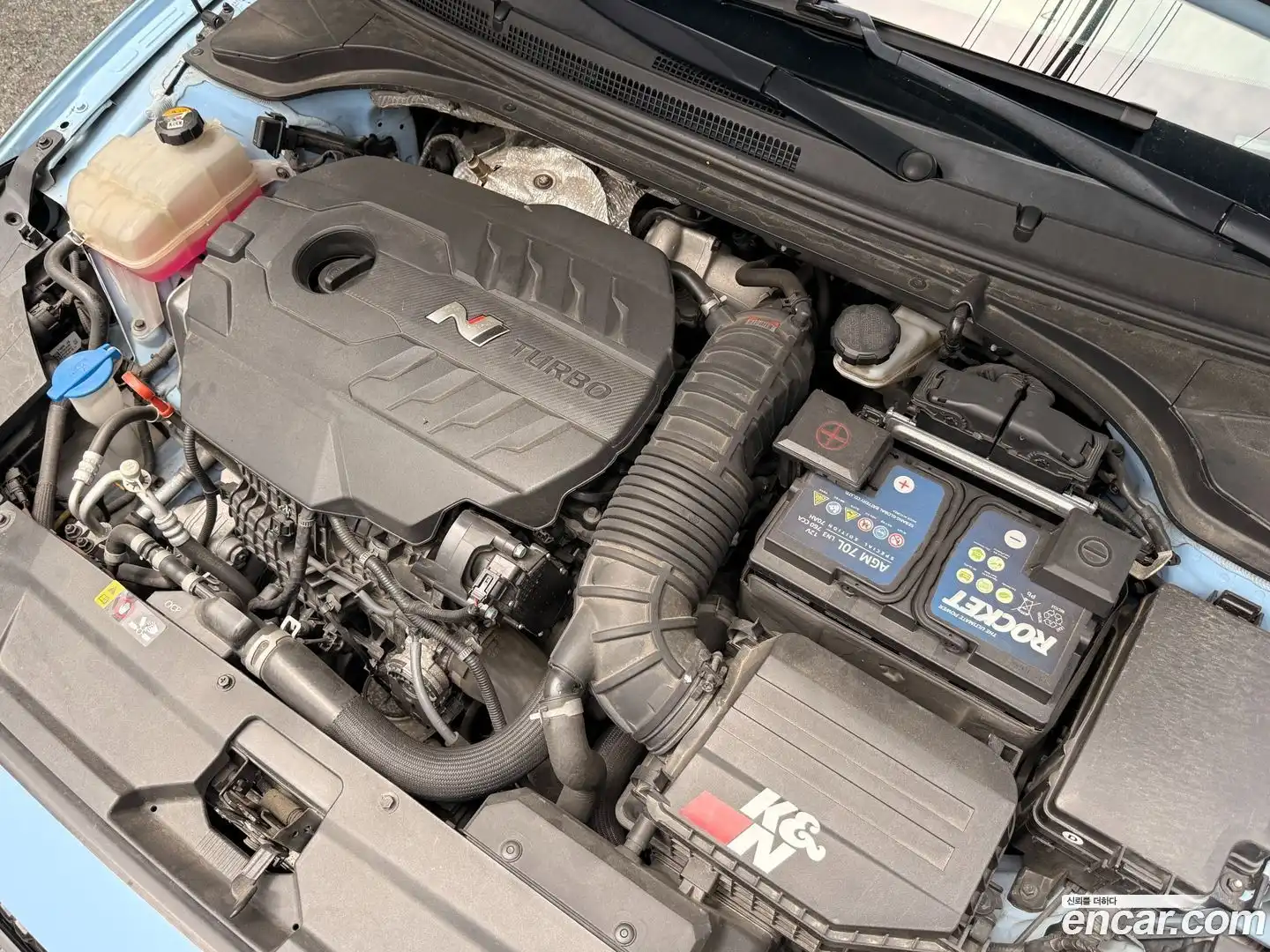 Veloster Hyundai 2021.5-OPTION-024