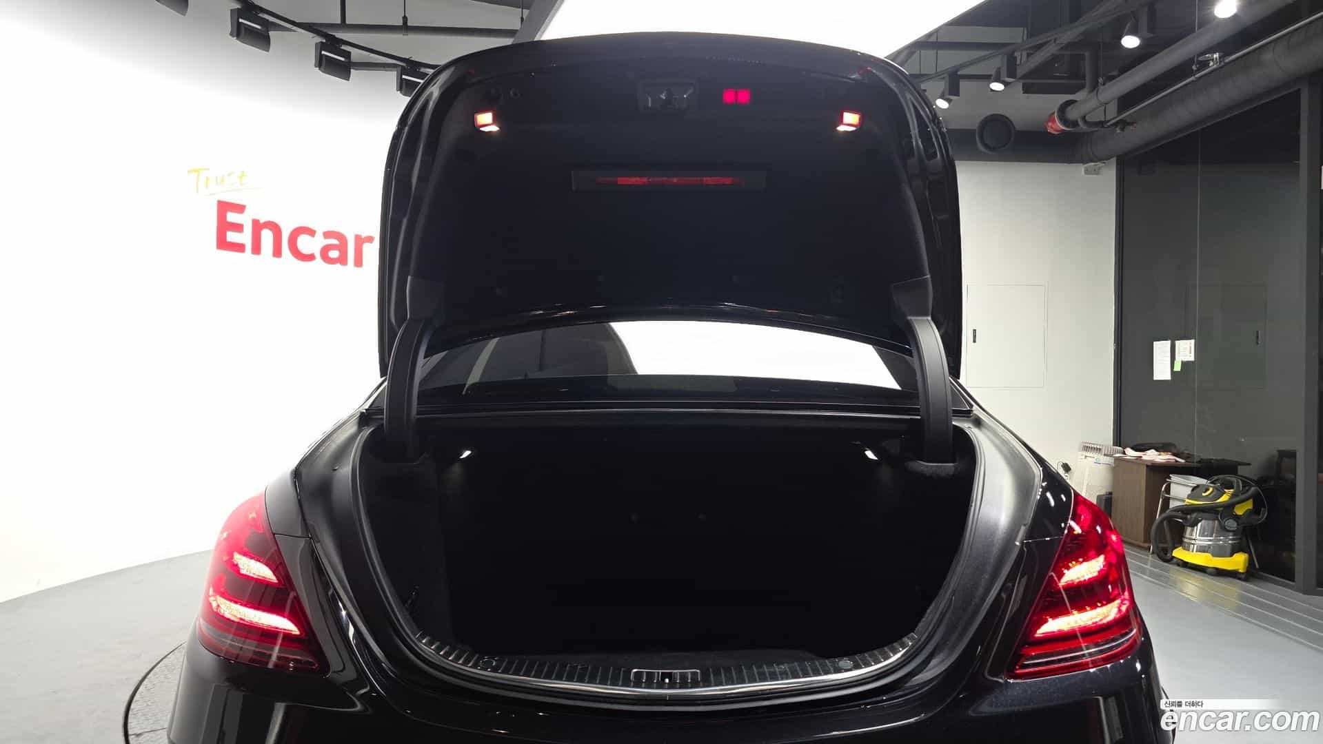 S-Class Mercedes-Benz 2019.3-OPTION-023
