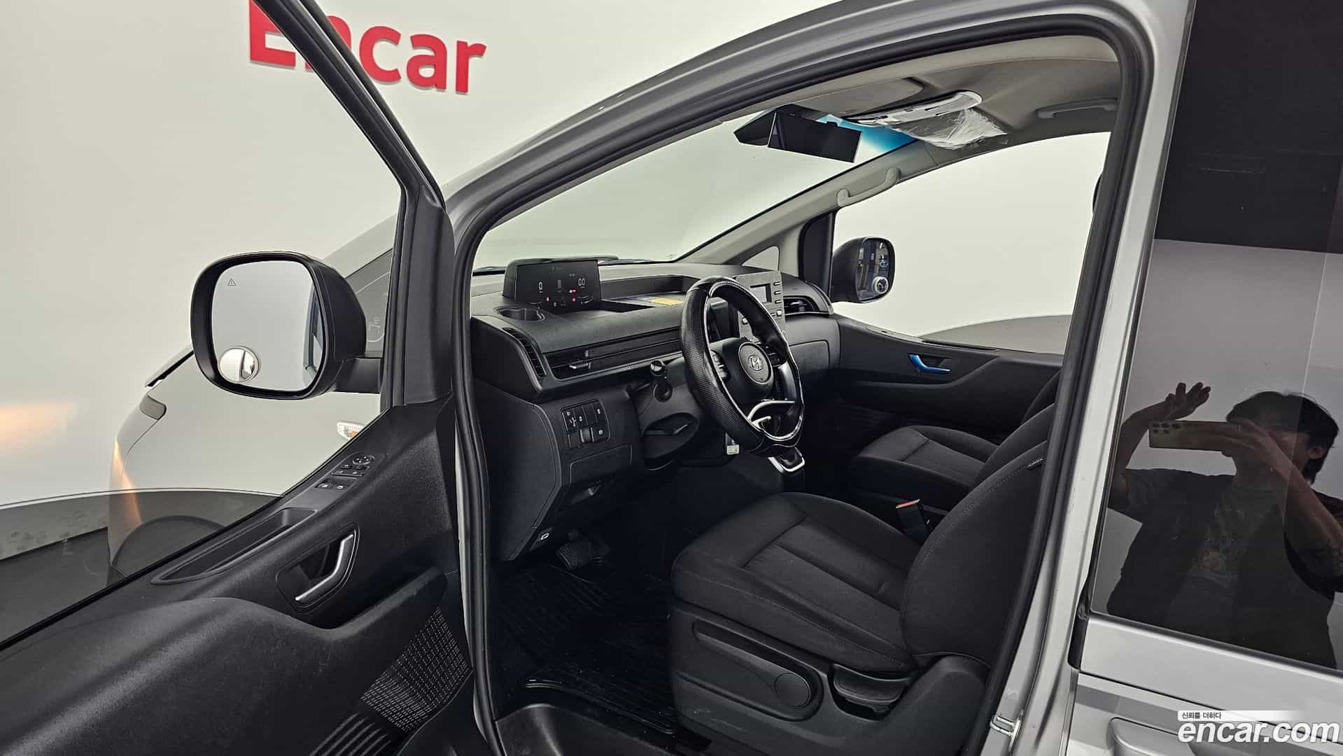 Staria Hyundai 2021.11-INNER-010