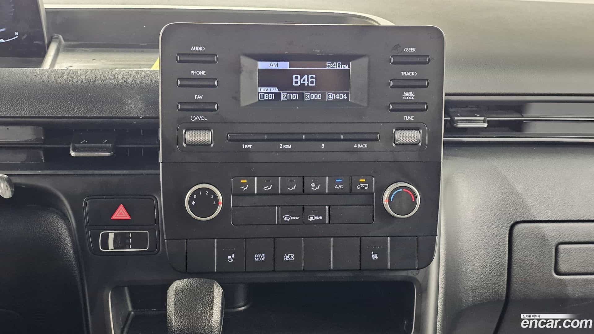 Staria Hyundai 2021.11-OPTION-018