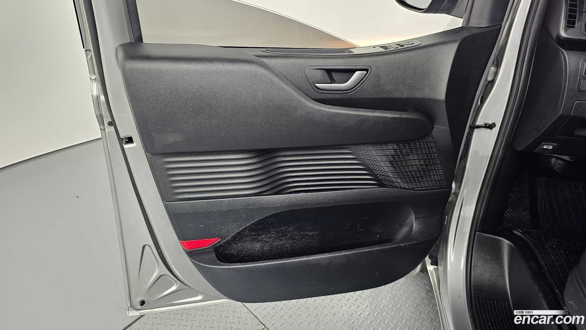 Staria Hyundai 2021.11-INNER-034