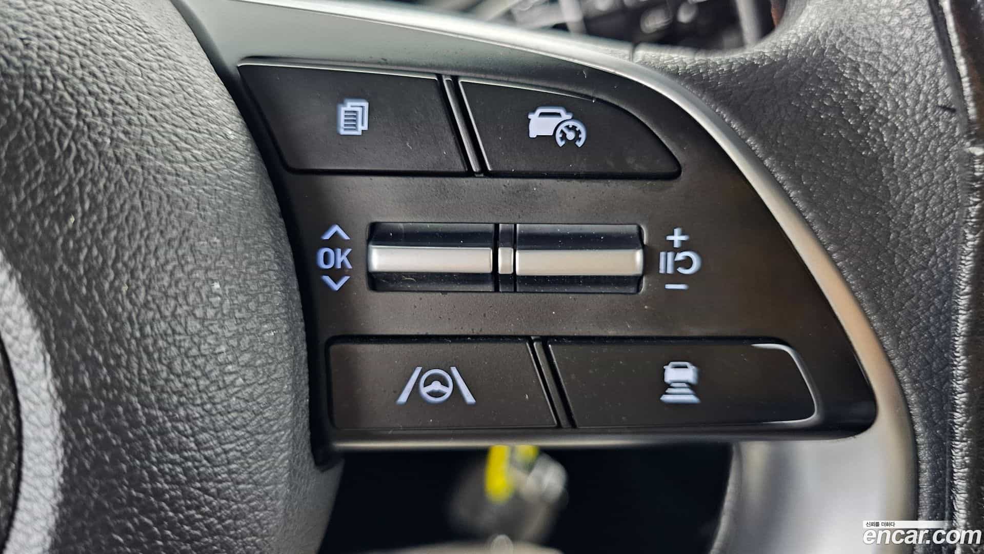 Staria Hyundai 2021.11-OPTION-041