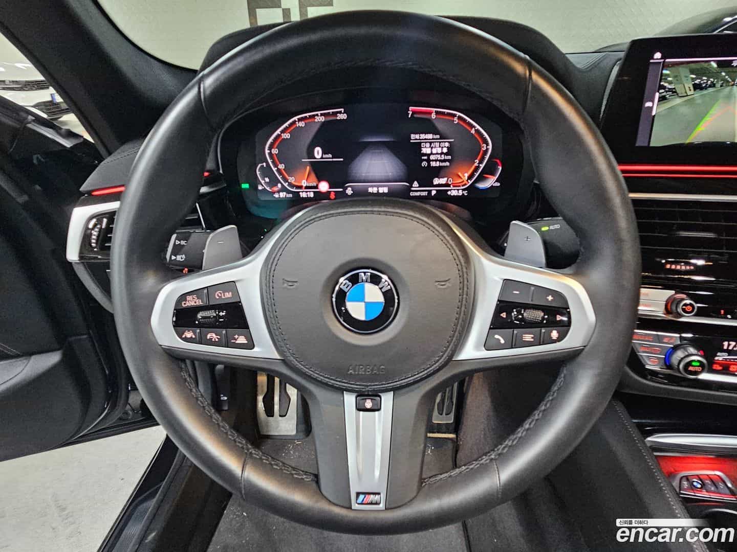 5-Series BMW 2020.3-INNER-008