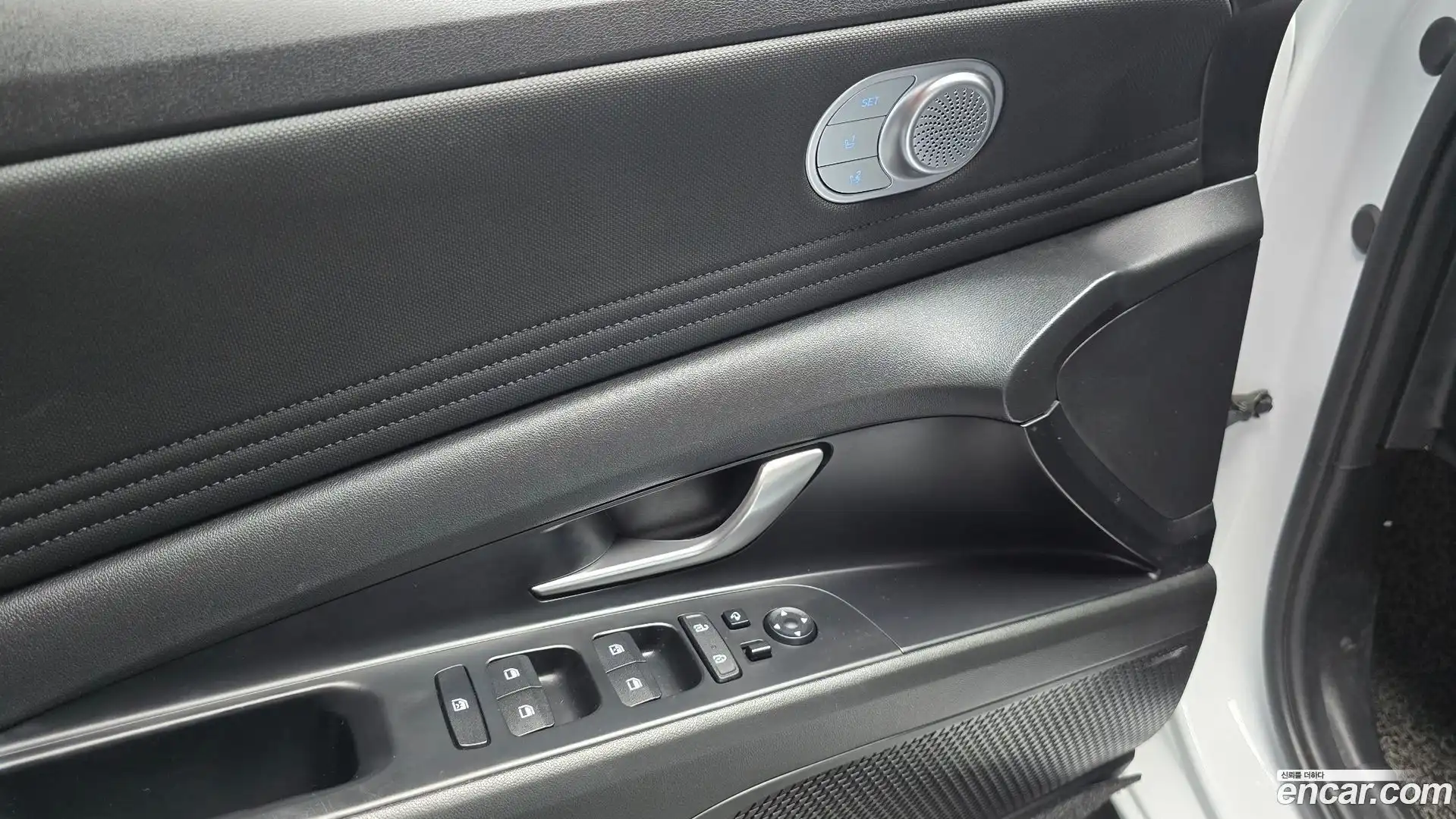 AVANTE Hyundai 2020.7-OPTION-018