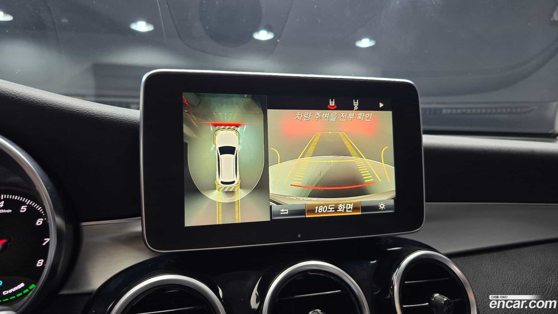 GLC-Class Mercedes-Benz 2019.7-OPTION-019