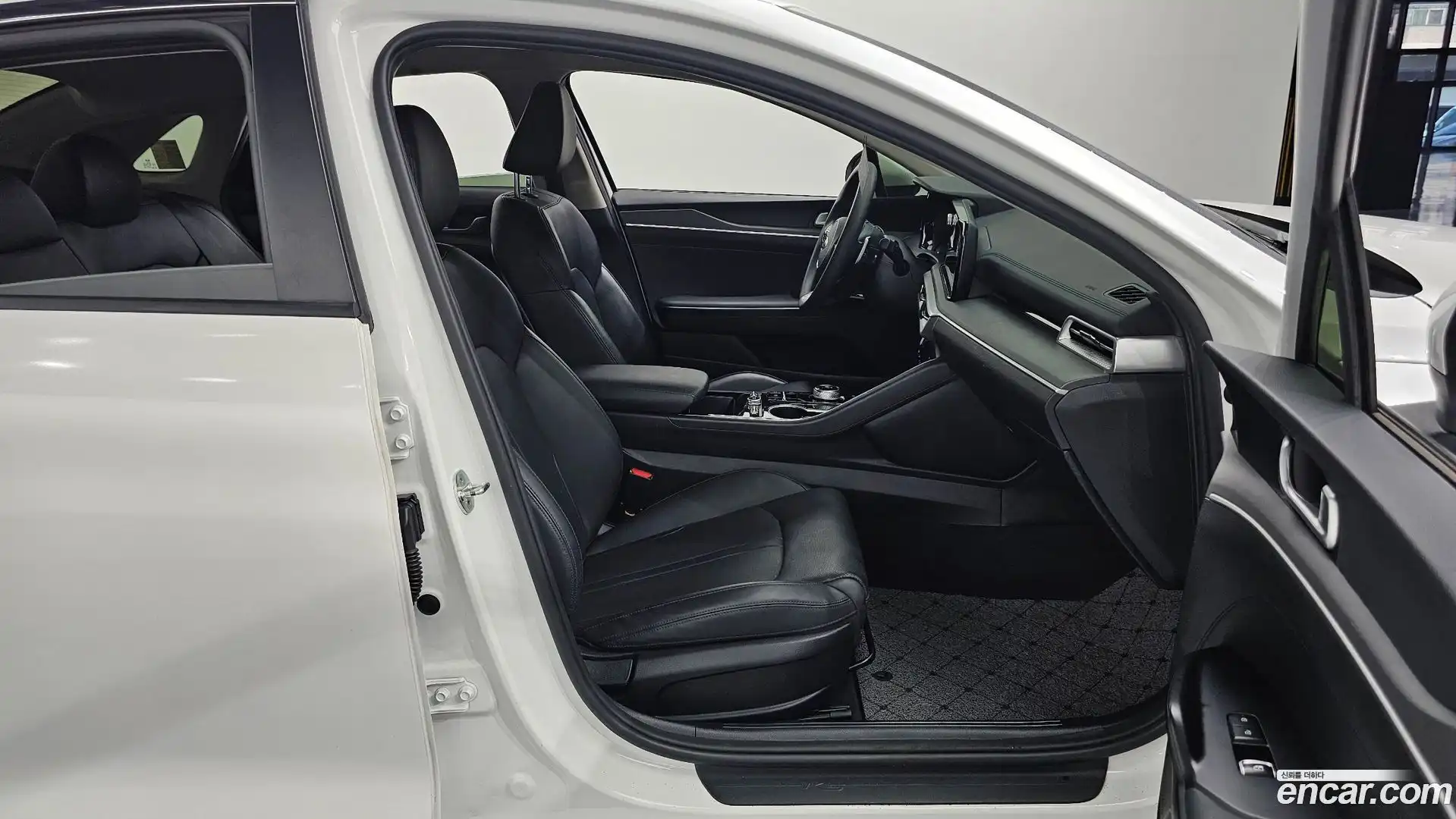 K5 Kia 2021.4-OPTION-015