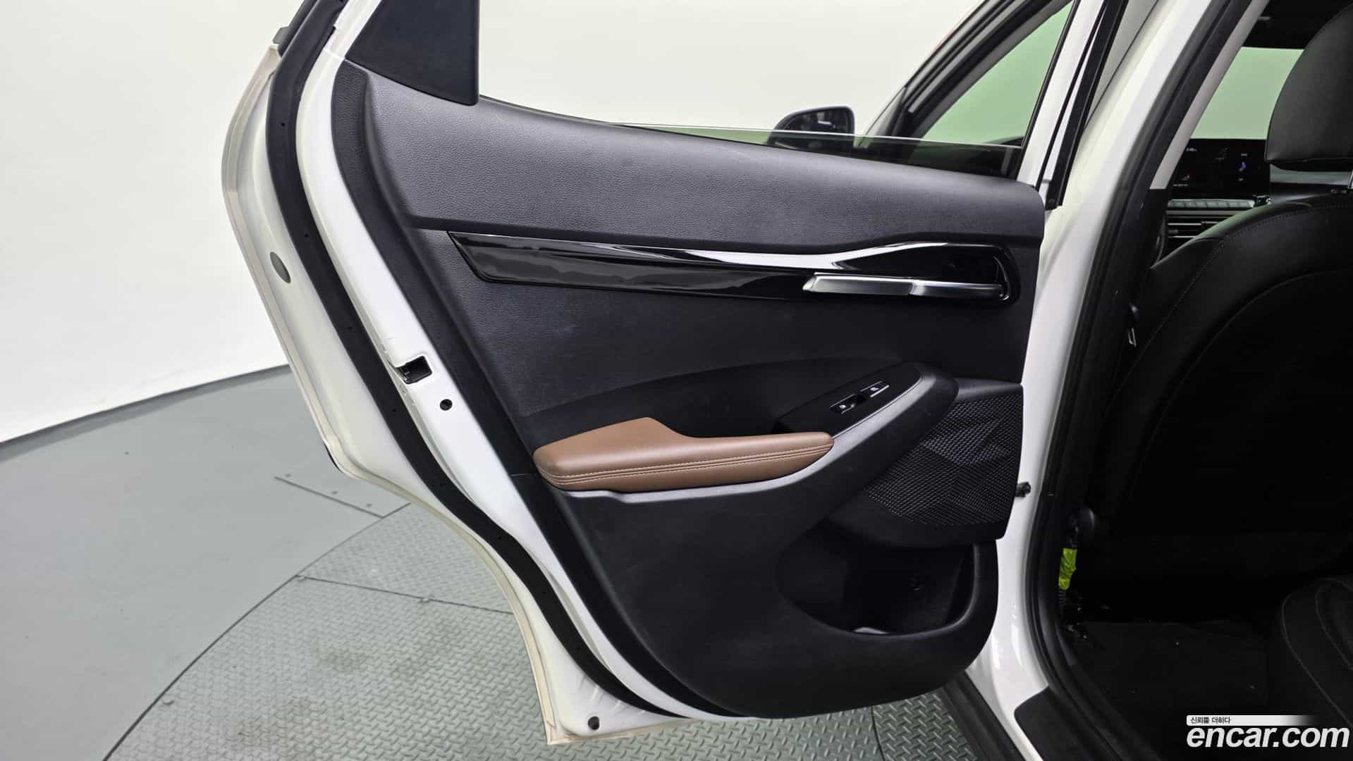 Seltos Kia 2022.4-INNER-035