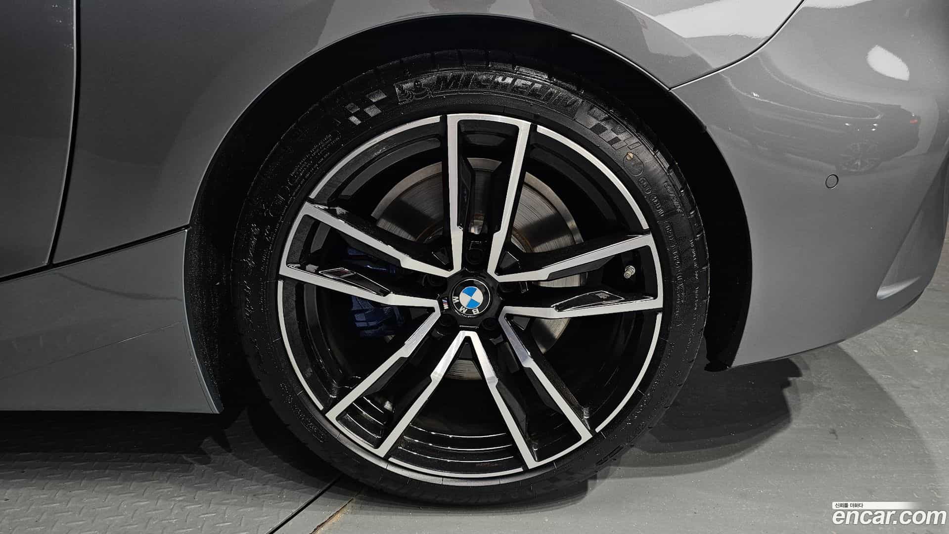 Z4 BMW 2025.6-OUTER-031